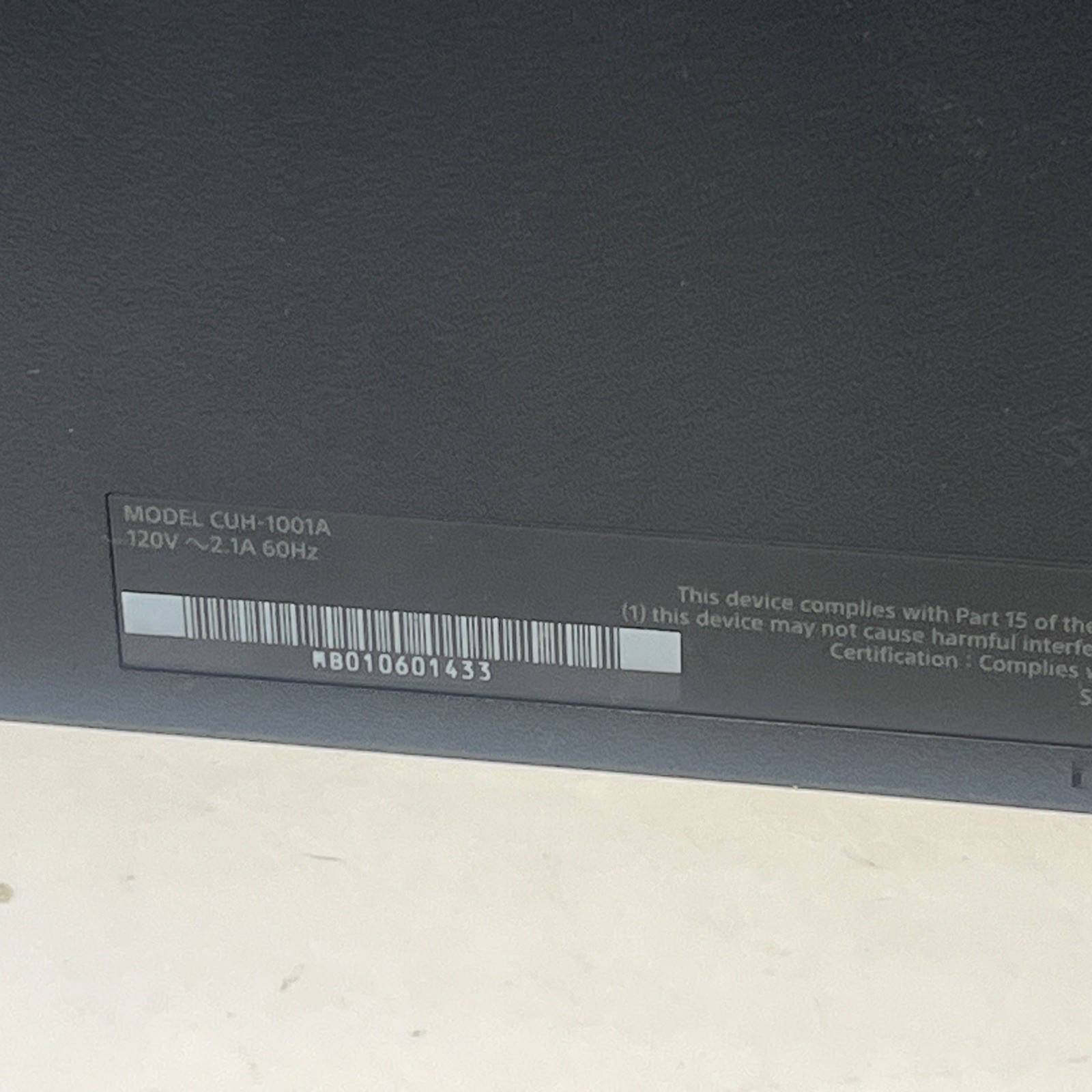 Sony Playstation 4 Ps4 Jet Black 500 GB In Original Box W Controller See Pics