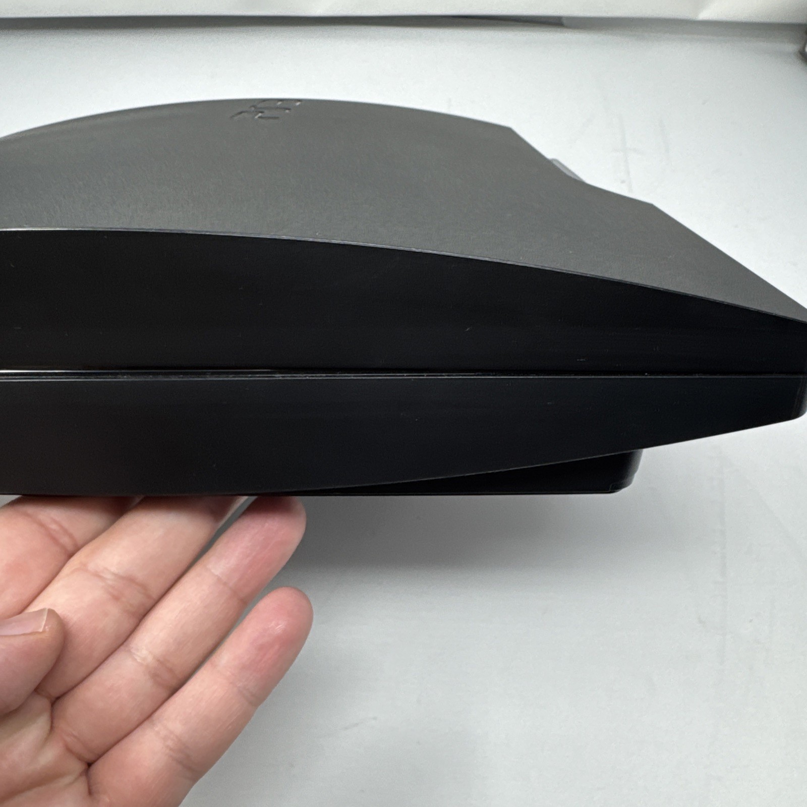 Sony PlayStation 3 Slim FW 4.70 – PS3 320GB Console Game System Only CECH-3001B