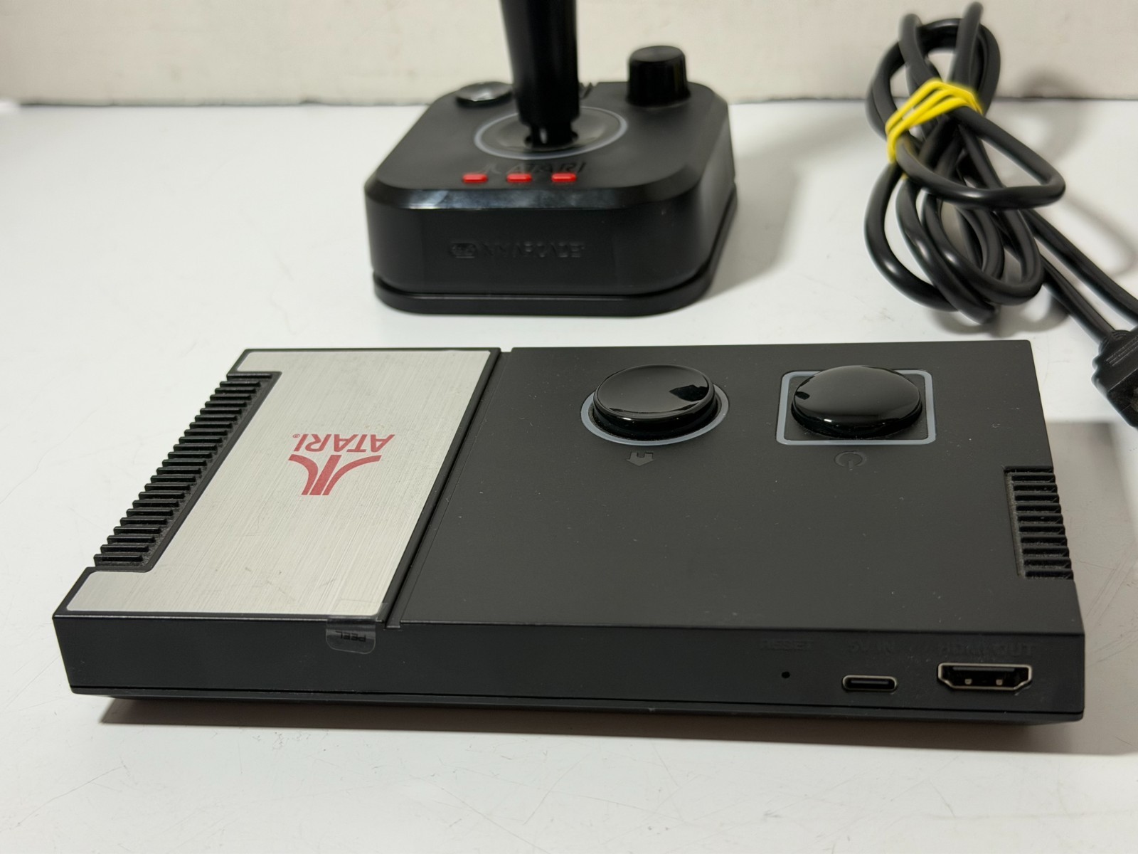 Atari GameStation Pro Console 200+ Games, HDMI, Wireless Joystick 2600/5200/7…