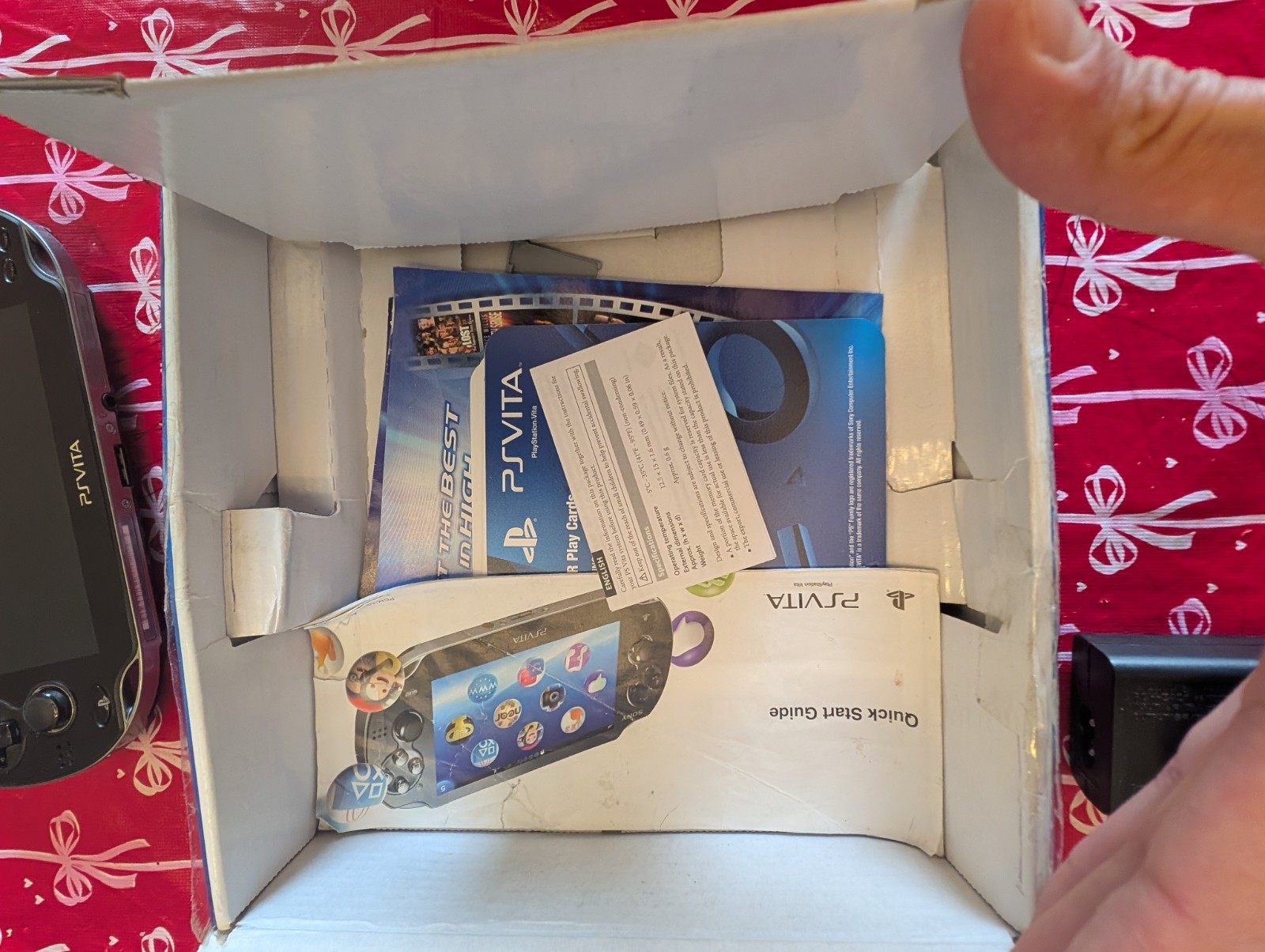 Ps Vita USA Crystal Black Pch-1101 3g Wifi Sony Playstation In Box With Manual