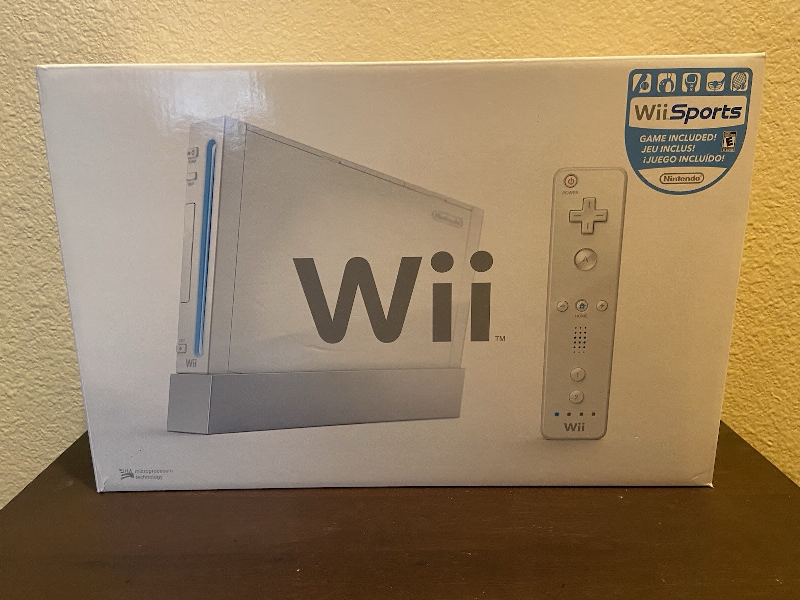 Nintendo Wii (Complete In Box Console, 2006) W/ Wii Sports & Other Games