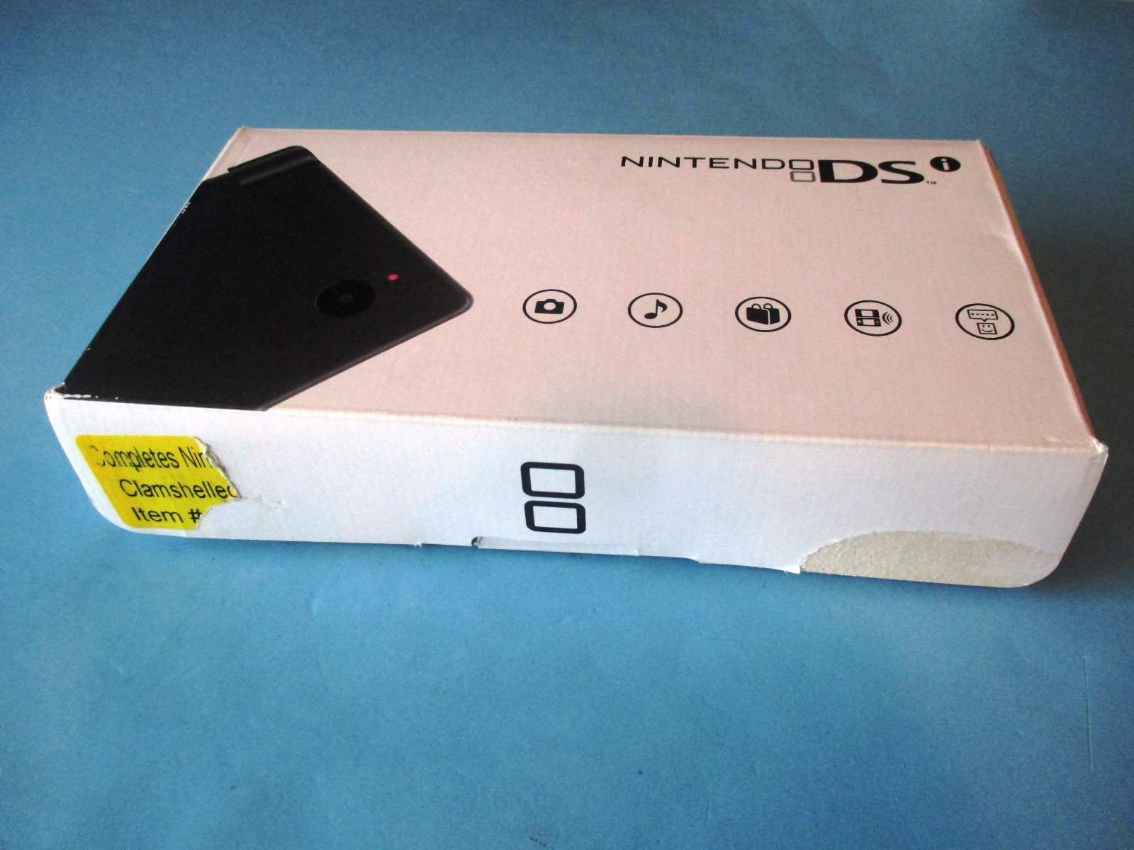 Nintendo DSi Black System in Box w/Charger FREE Shipping!