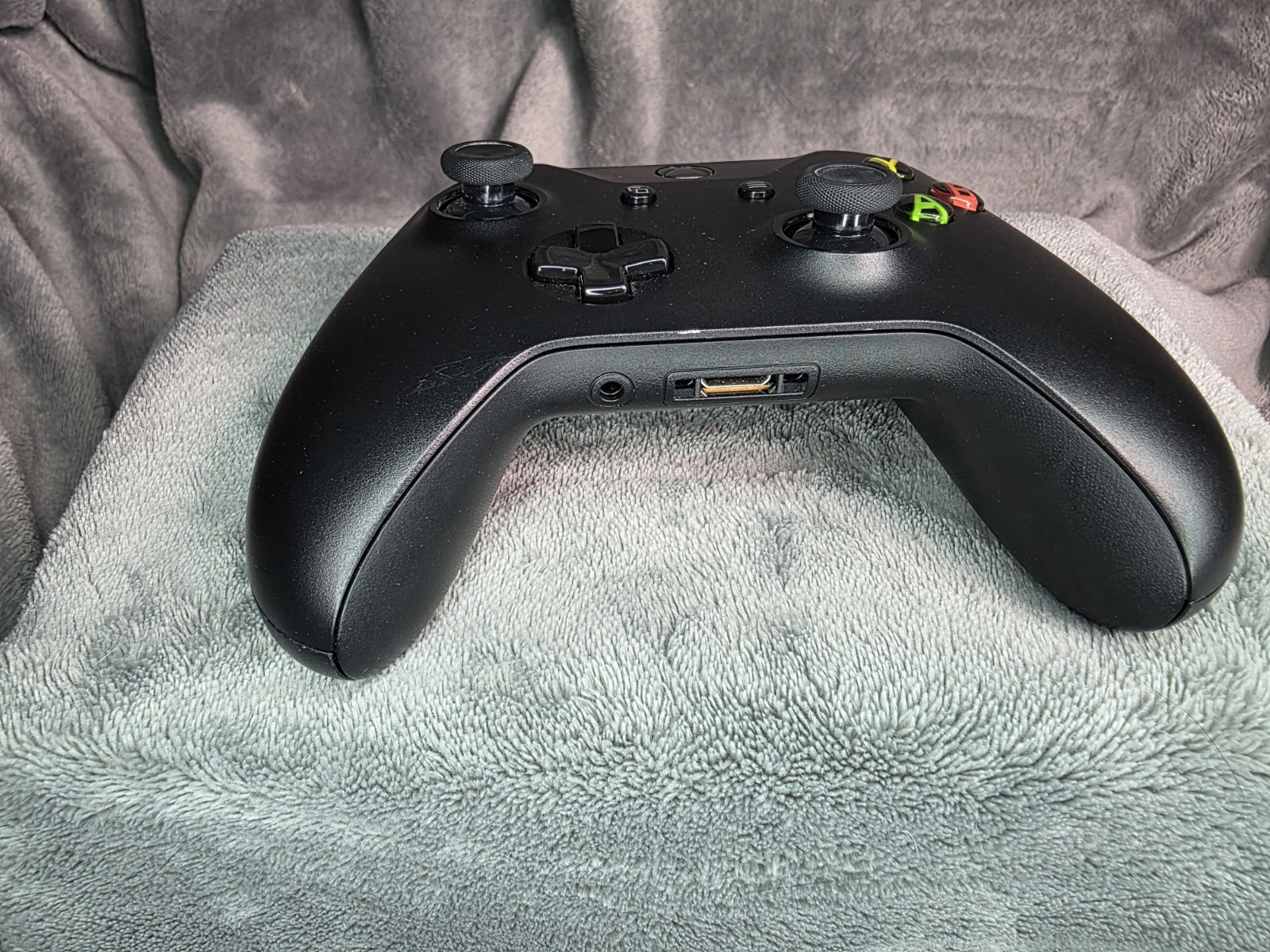 Microsoft Xbox One X 1TB Console – Black with Original Box