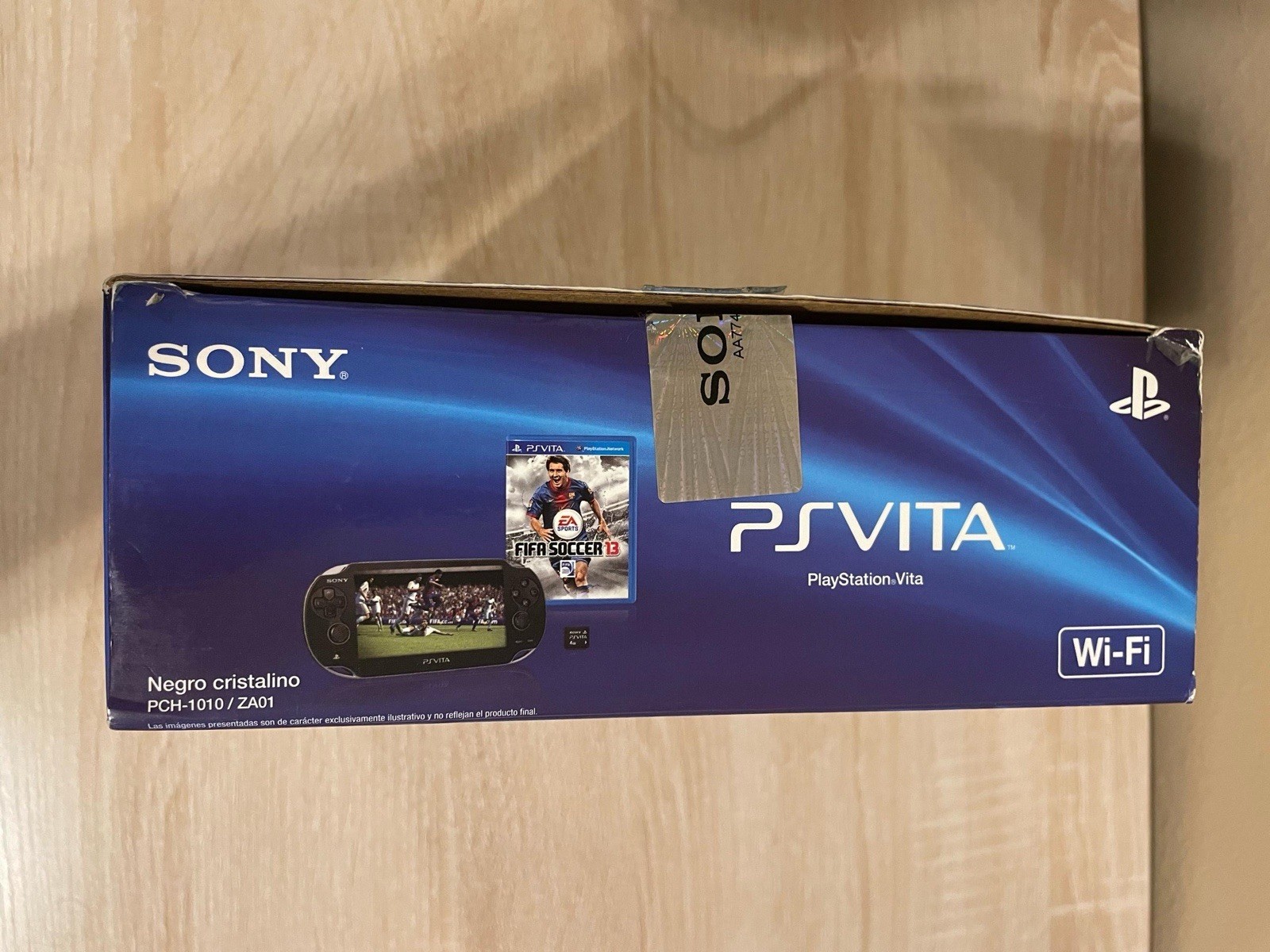 Special Edition Messi FIFA 13 – Sony PlayStation PS Vita PCH-1010 – Open Box