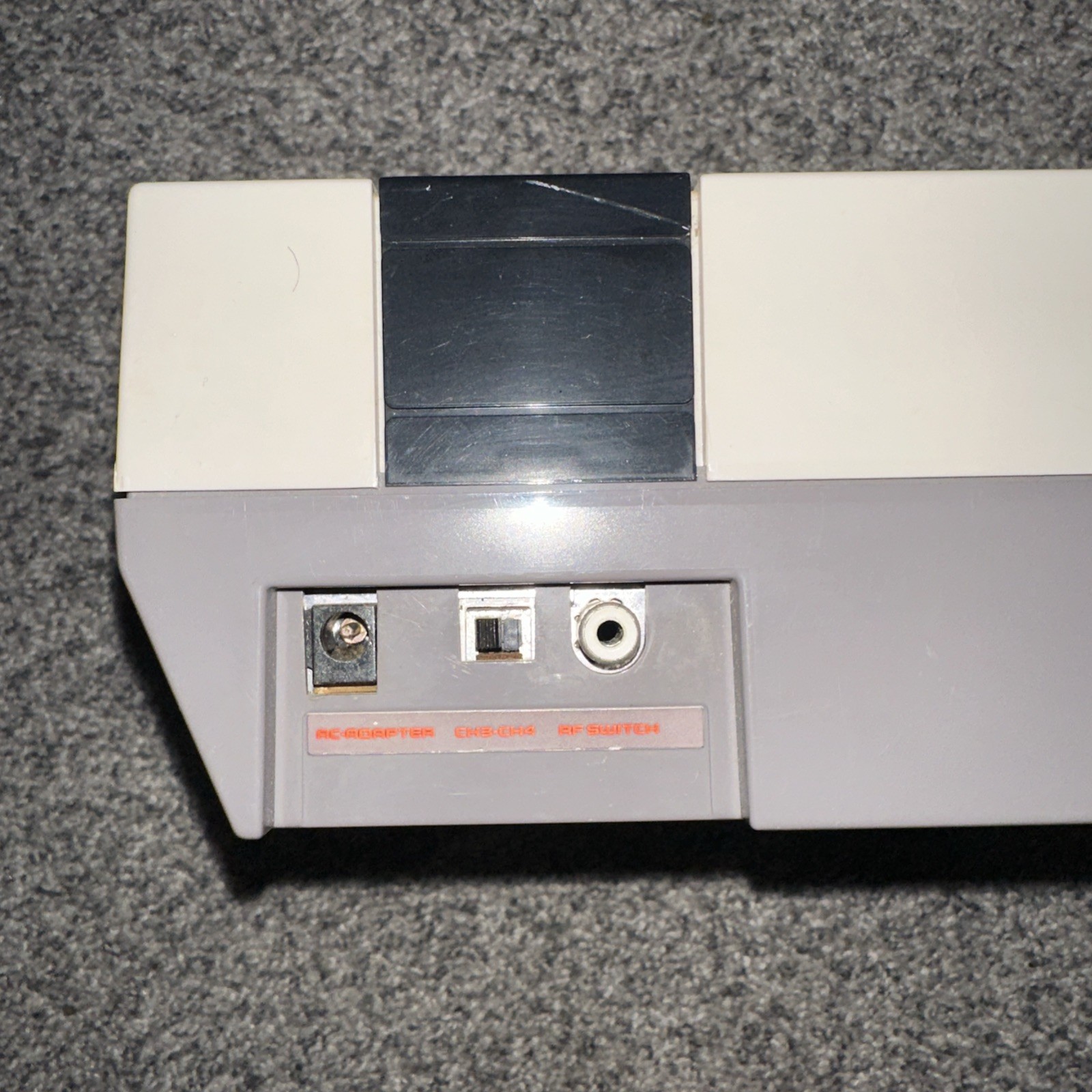 NES Nintendo System Console NES-001 6 Game Bundle! 2 Controllers, Zapper, Etc.
