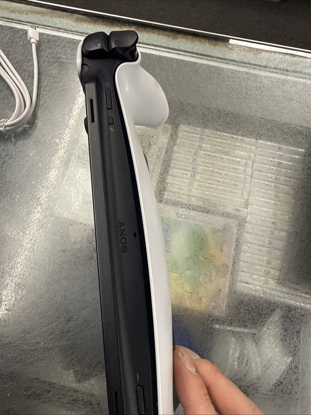 Sony PlayStation 5 (PS5) CFI-Y1001 PlayStation Portal – Cracked Screen