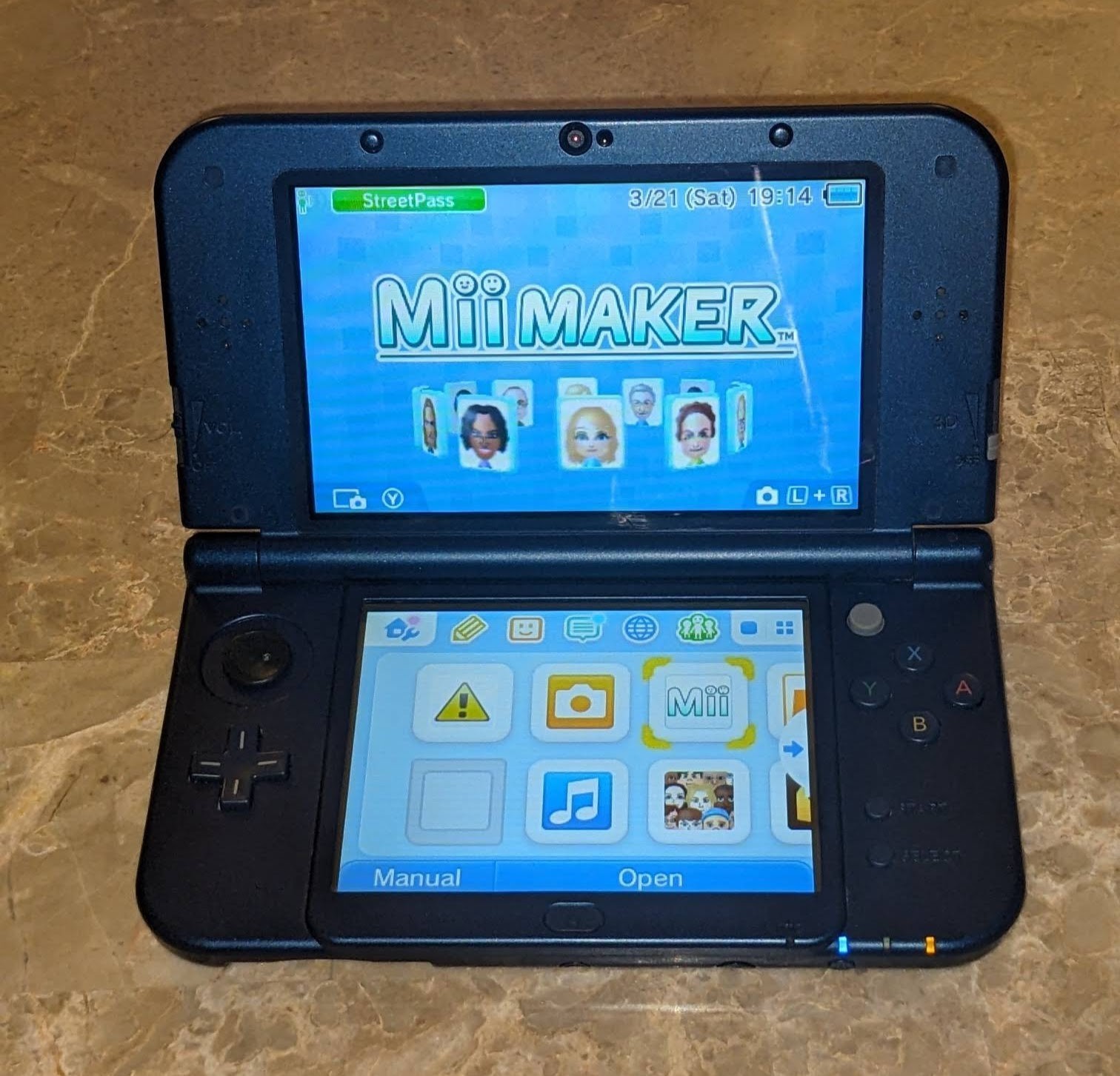 New Nintendo 3DS XL Galaxy Edition Handheld System – Purple with Case & Charger
