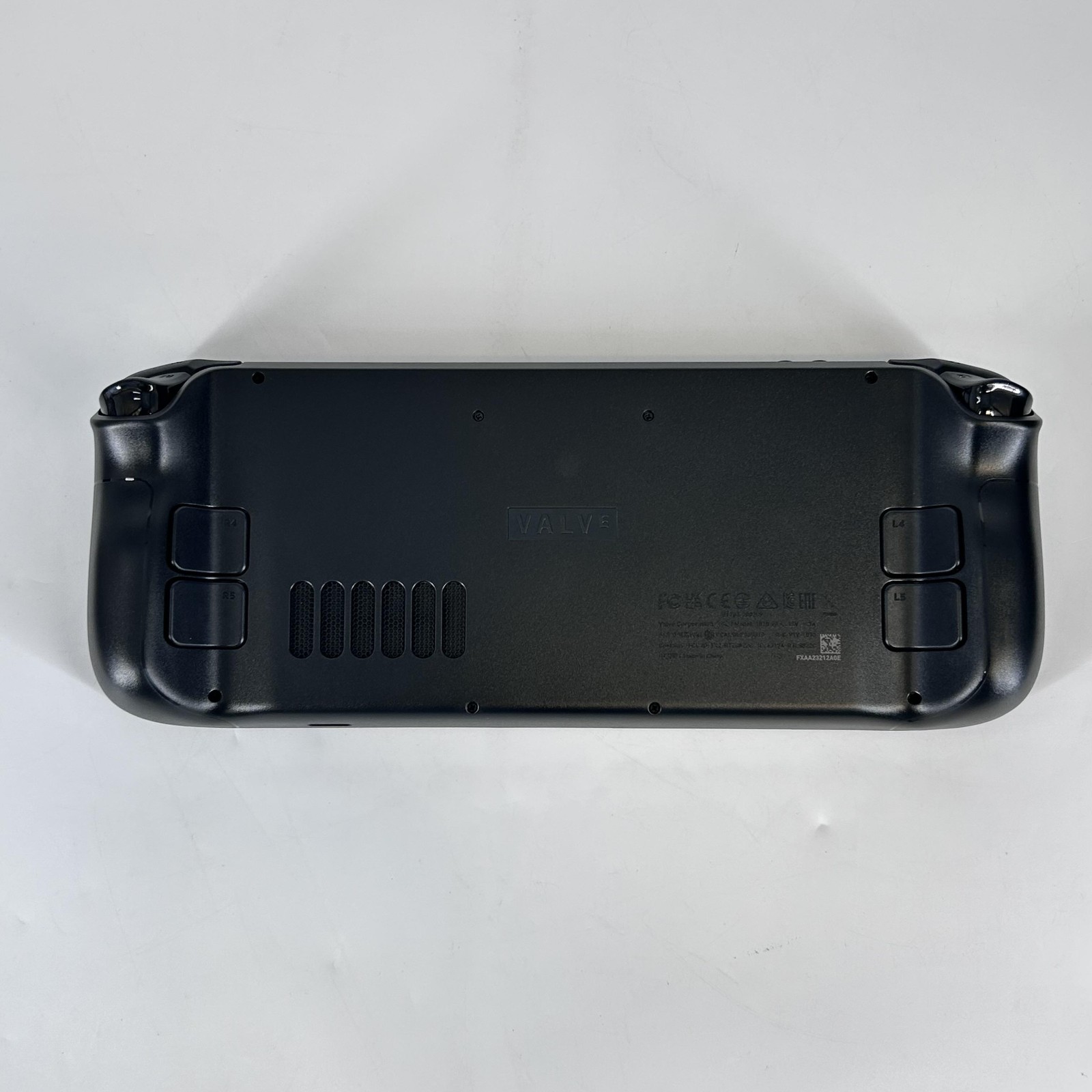 Valve Steam Deck Handheld Console Black 64GB Embedded MultiMediaCard – Very Good