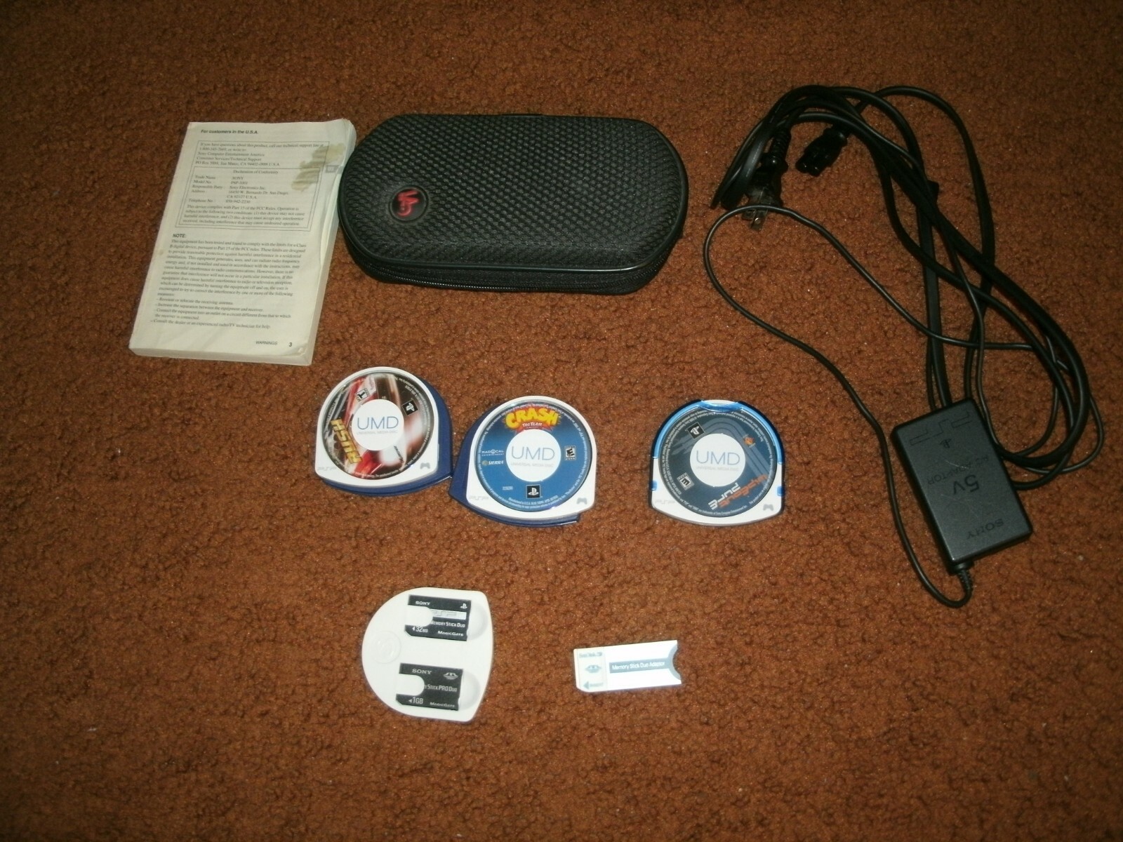 Sony PSP 2000 Launch Edition Massive Lot With Games, Case, Manual And MC’s