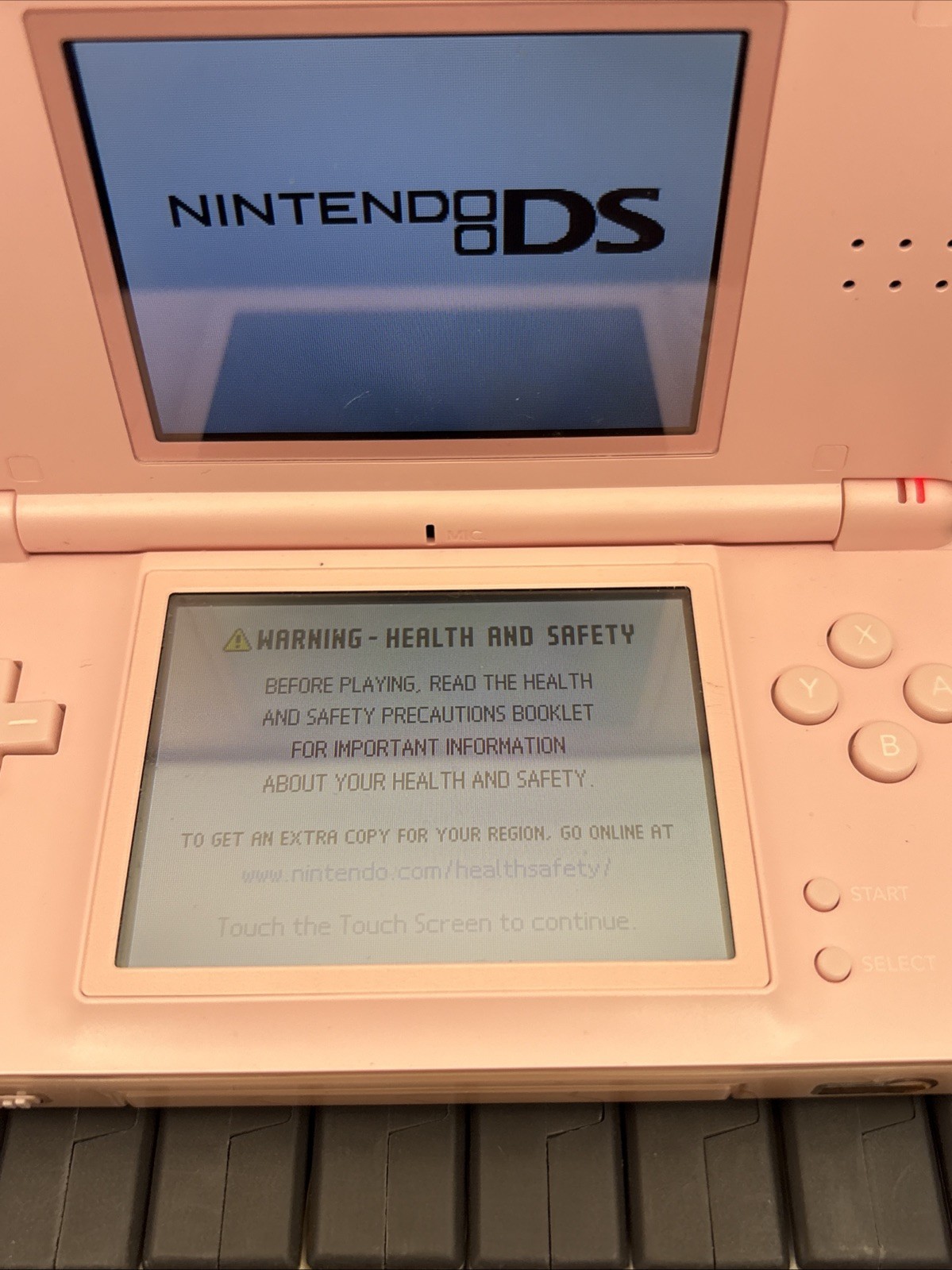 Nintendo DS Lite Metallic Rose Pink Console Bundle 13 Games Fossil Fighters CIB