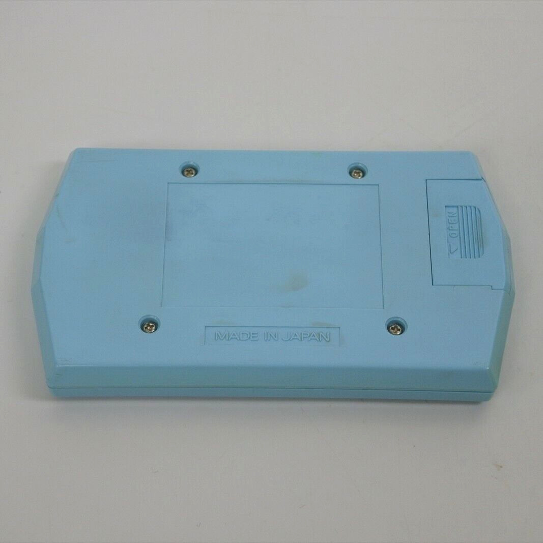 LCD ROBOT MAKER Handheld Console Game Takatoku Toys Game Watch Tested Ref 0832