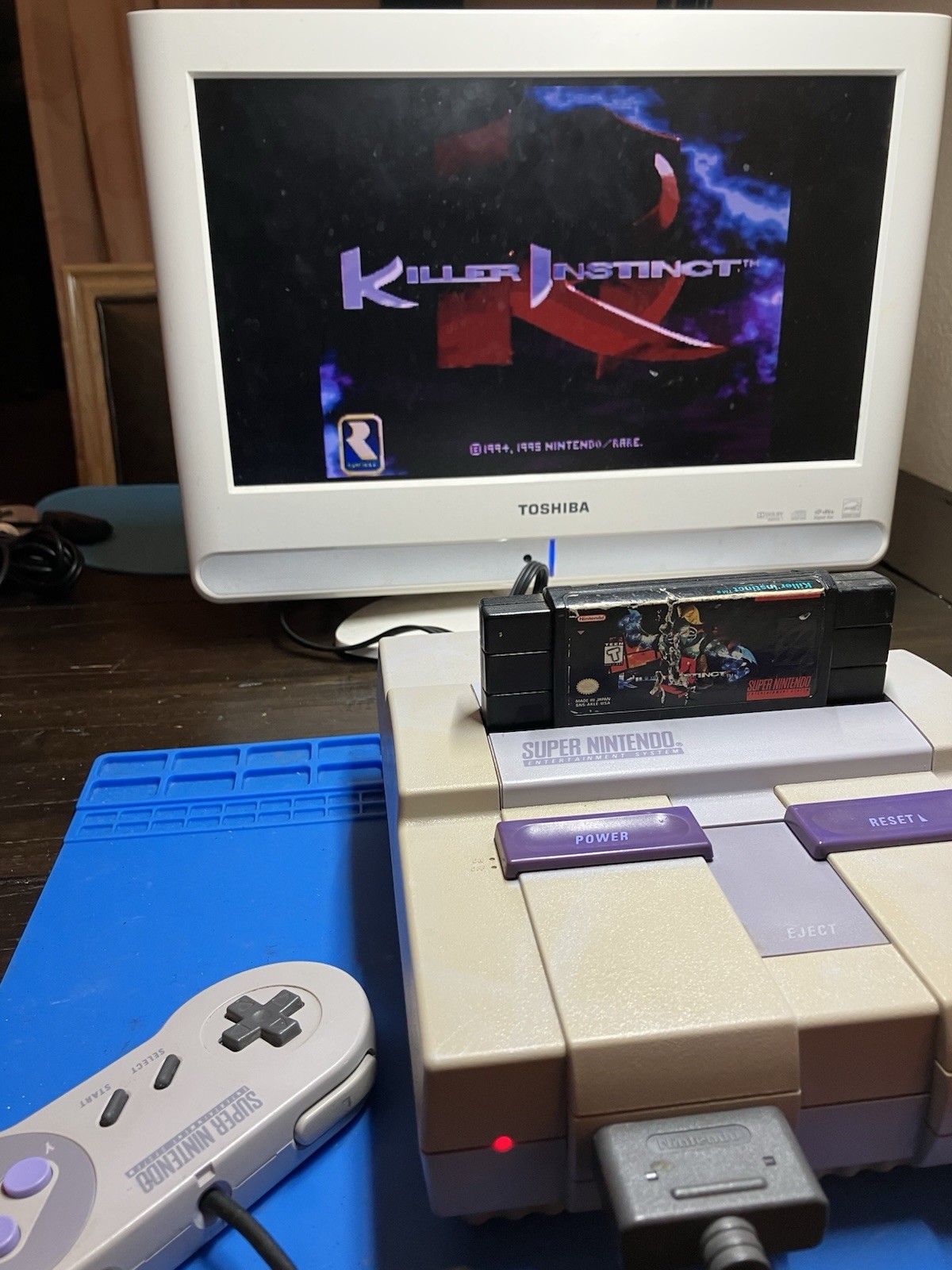 Super Nintendo SNES System Console Bundle 10 Games Super Mario World TMNT IV
