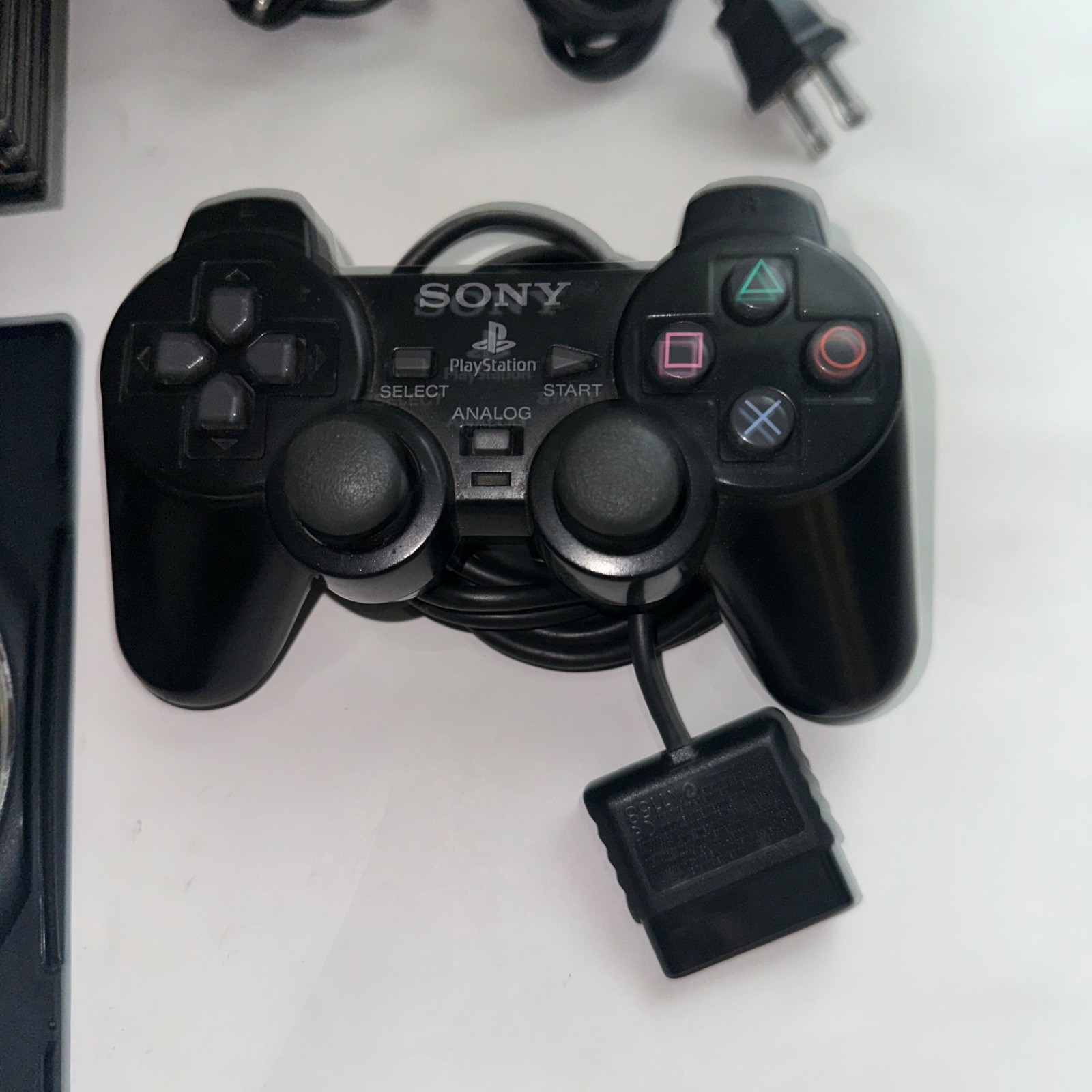 Sony PlayStation 2 PS2 Fat Console (SCPH-39001) w/ OEM AV & Power and Games