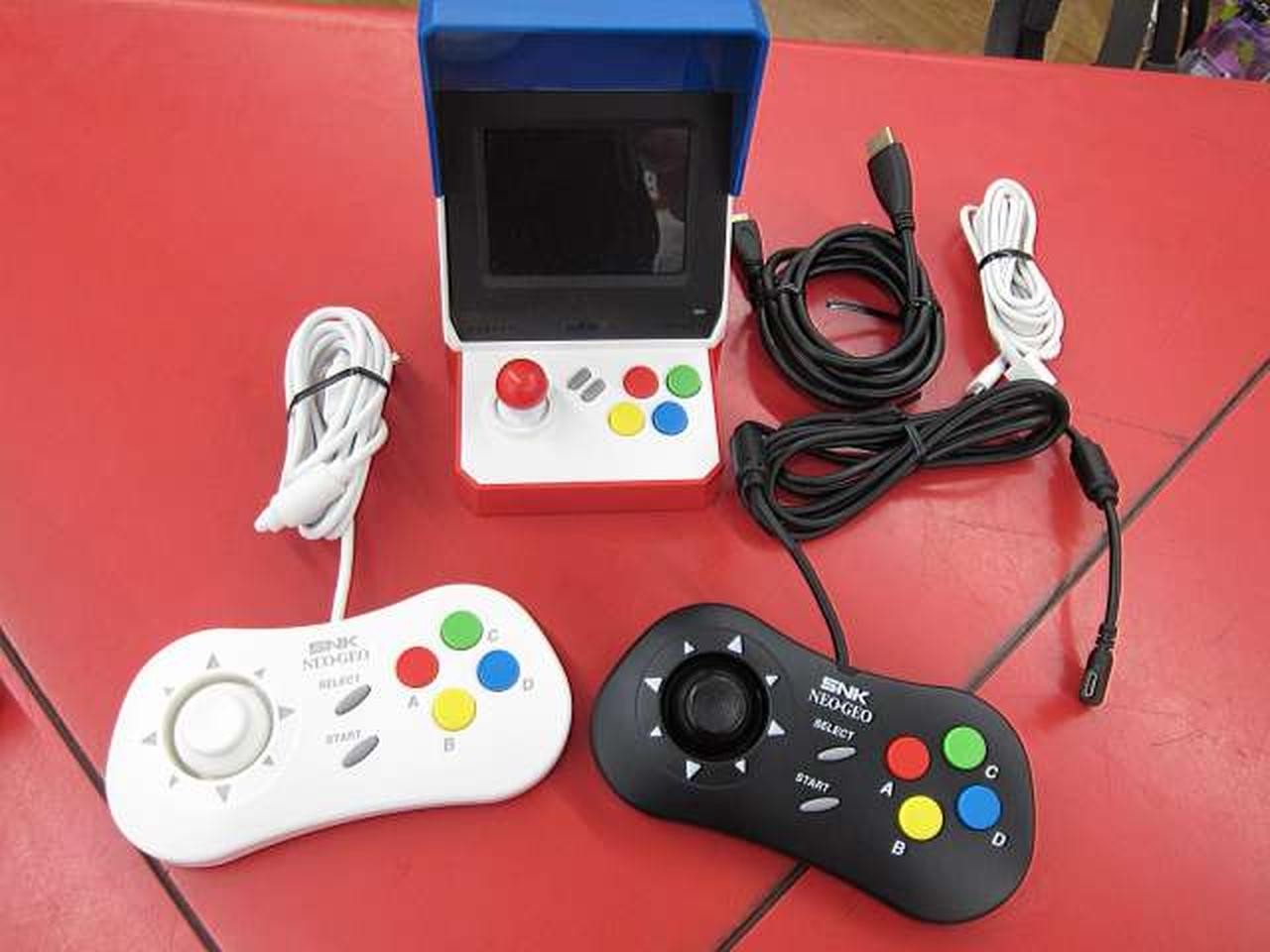 SNK FM1J2X1800 Neo Geo Mini