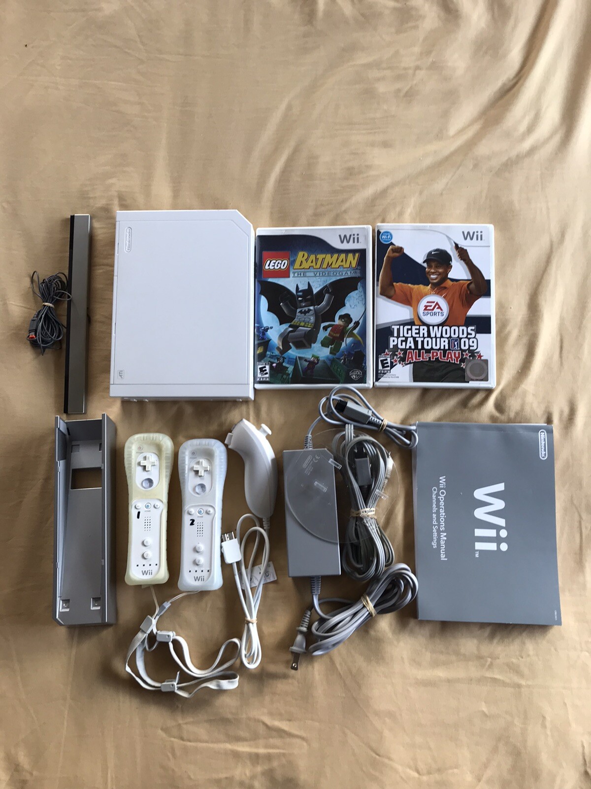 Nintendo Wii Console Bundle With 8 Games RVL-001 (USA) Tested And Working!!