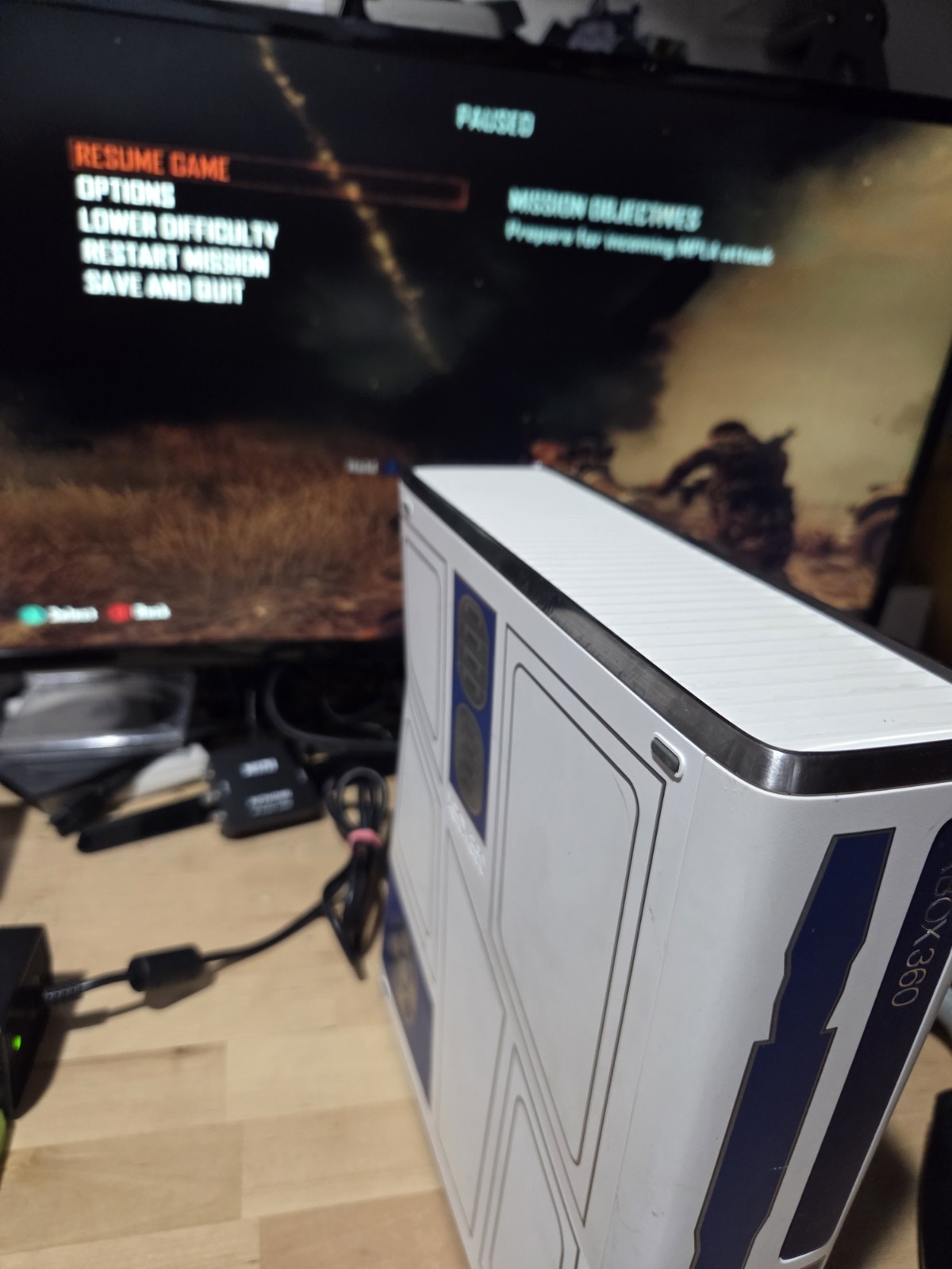 Limited Edition Xbox 360 Star Wars Kinect 320 GB R2D2 Console Only Read