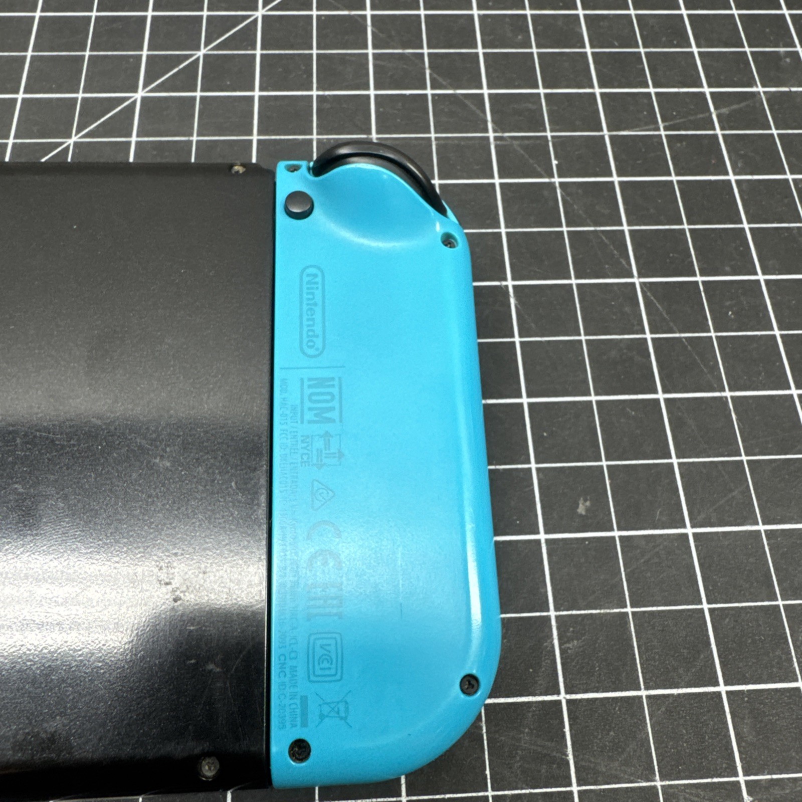 Nintendo Switch 1 V2 Console Complete Works Perfectly A E2