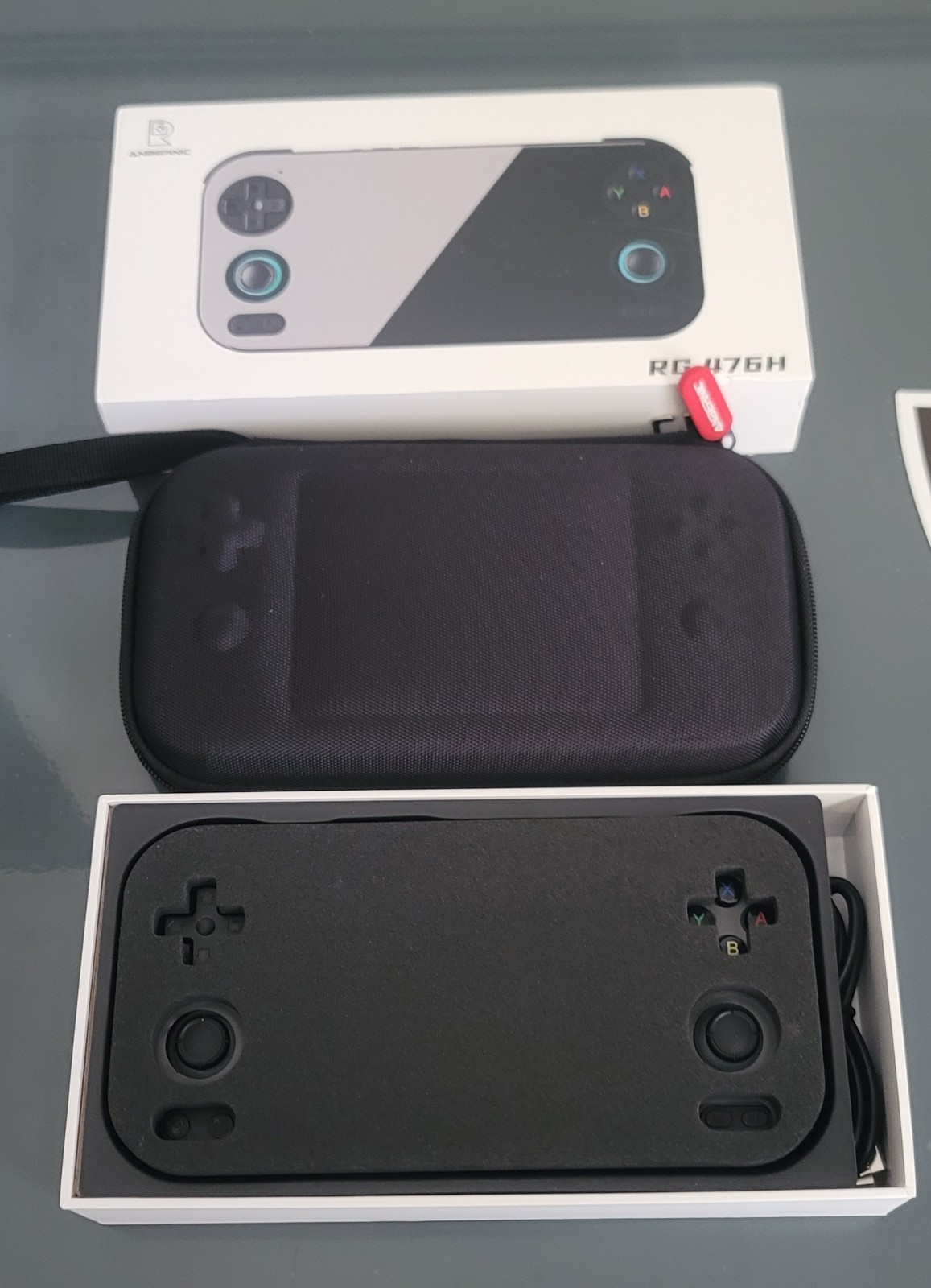 New RG476H with Anbernic carry case and stock 64gb sd card over 4k games ready