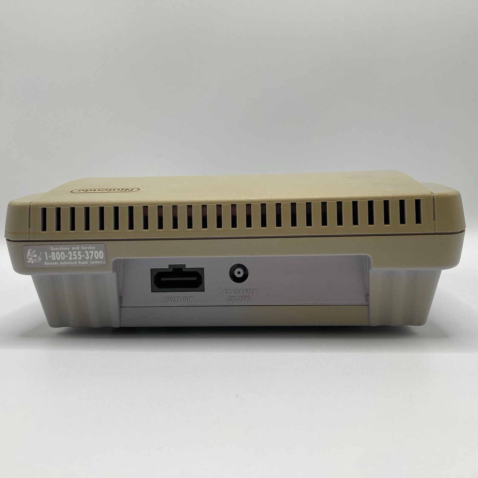 Super Nintendo Jr. SNES SNS-101 CONSOLE ONLY – Parts Only Did Not Power On
