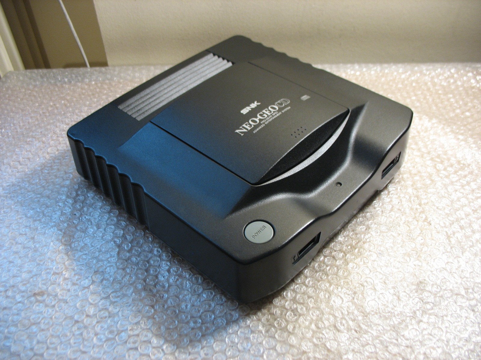 (ONLY UNIT NOT WORKING) NEO GEO CD TOP LOADING CONSOLE JAP IMPORT!
