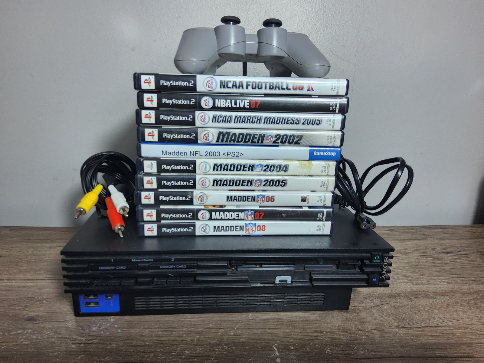 Sony PlayStation 2 PS2 Fat Console Bundle SCPH-35001