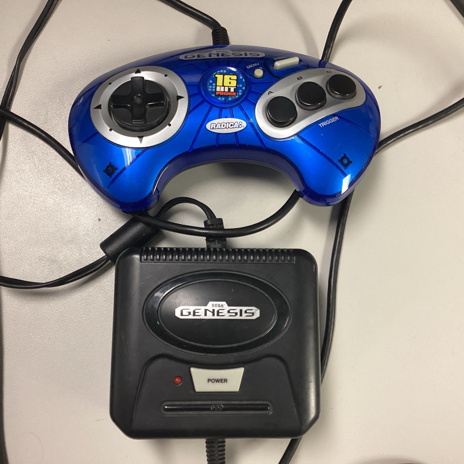 2003 Radica Sega Genesis Plug & Play TV Game 6-In-1 Works Great