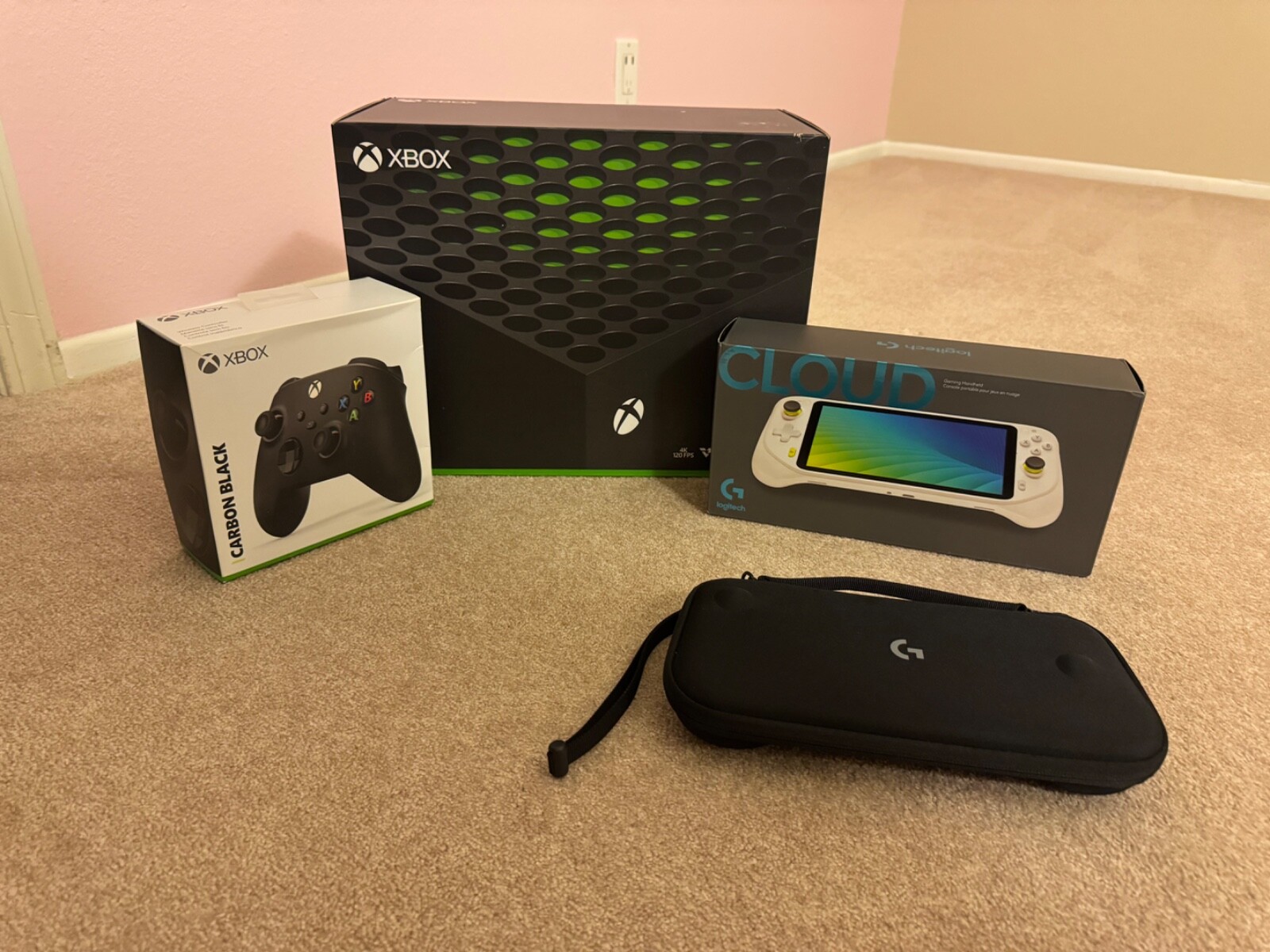 Microsoft Xbox Series X 1TB Video Game Console & Logitech G Cloud