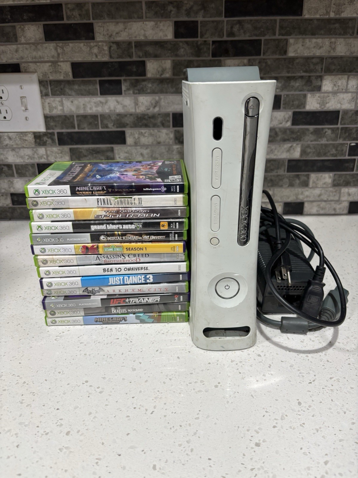 Xbox 360 Pro? White Lot With 13 Games Tested Working *READ*