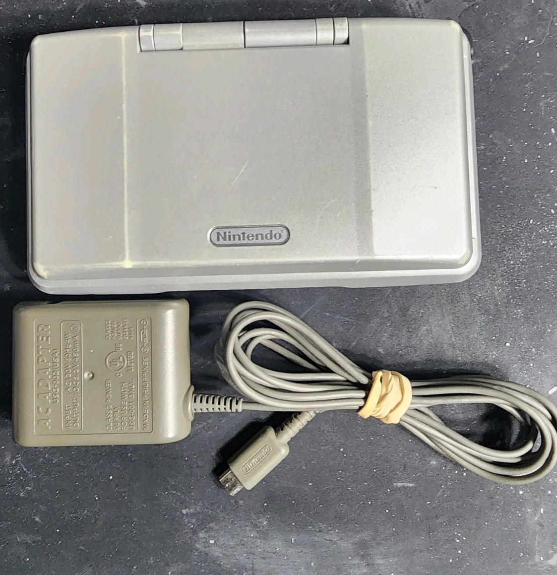 Nintendo DS Silver Black with Charger and 4 games