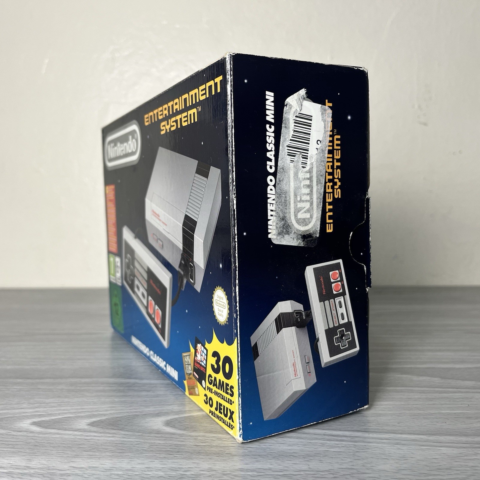 EU Nintendo NES Mini Classic Edition HDMI Console with 30 built-in Games Genuine