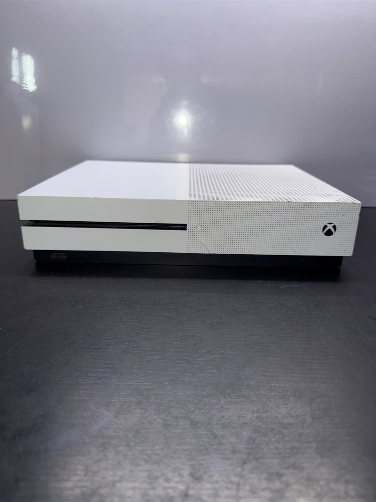 •Read First/ Flawed•Microsoft Xbox One S 500GB Console – White