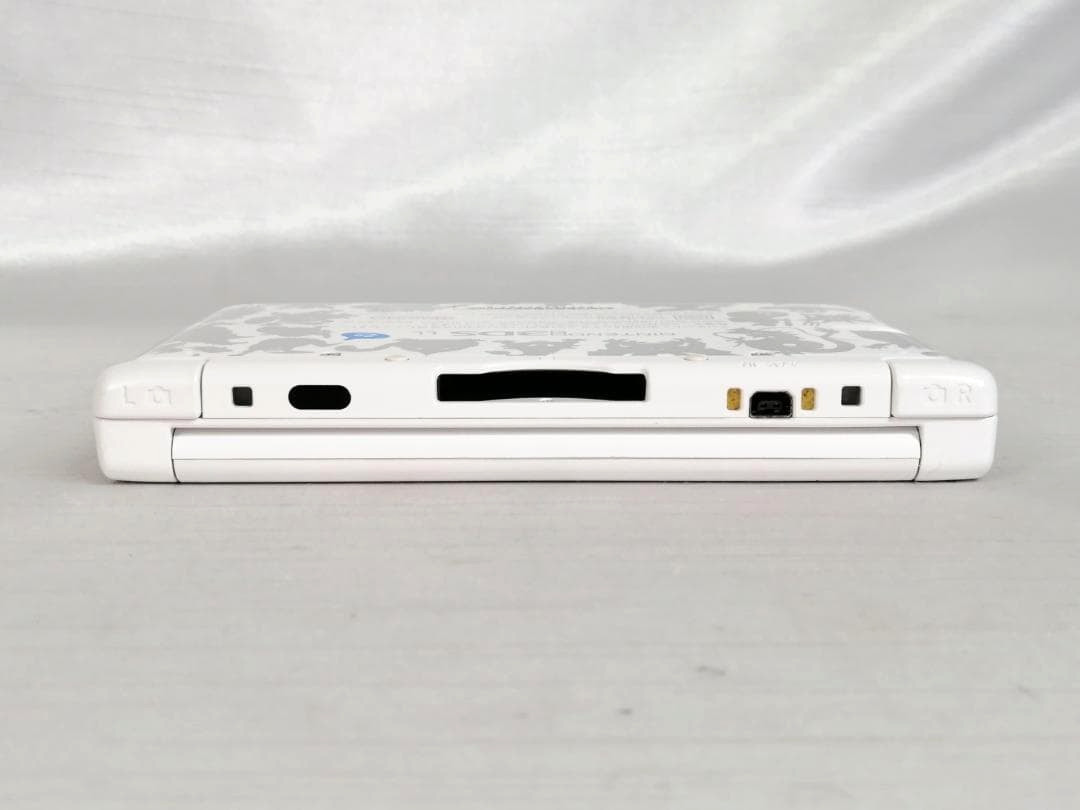 Nintendo 3DS XL LL Dragon Quest Monsters 2 Slime Console only Tested No Software