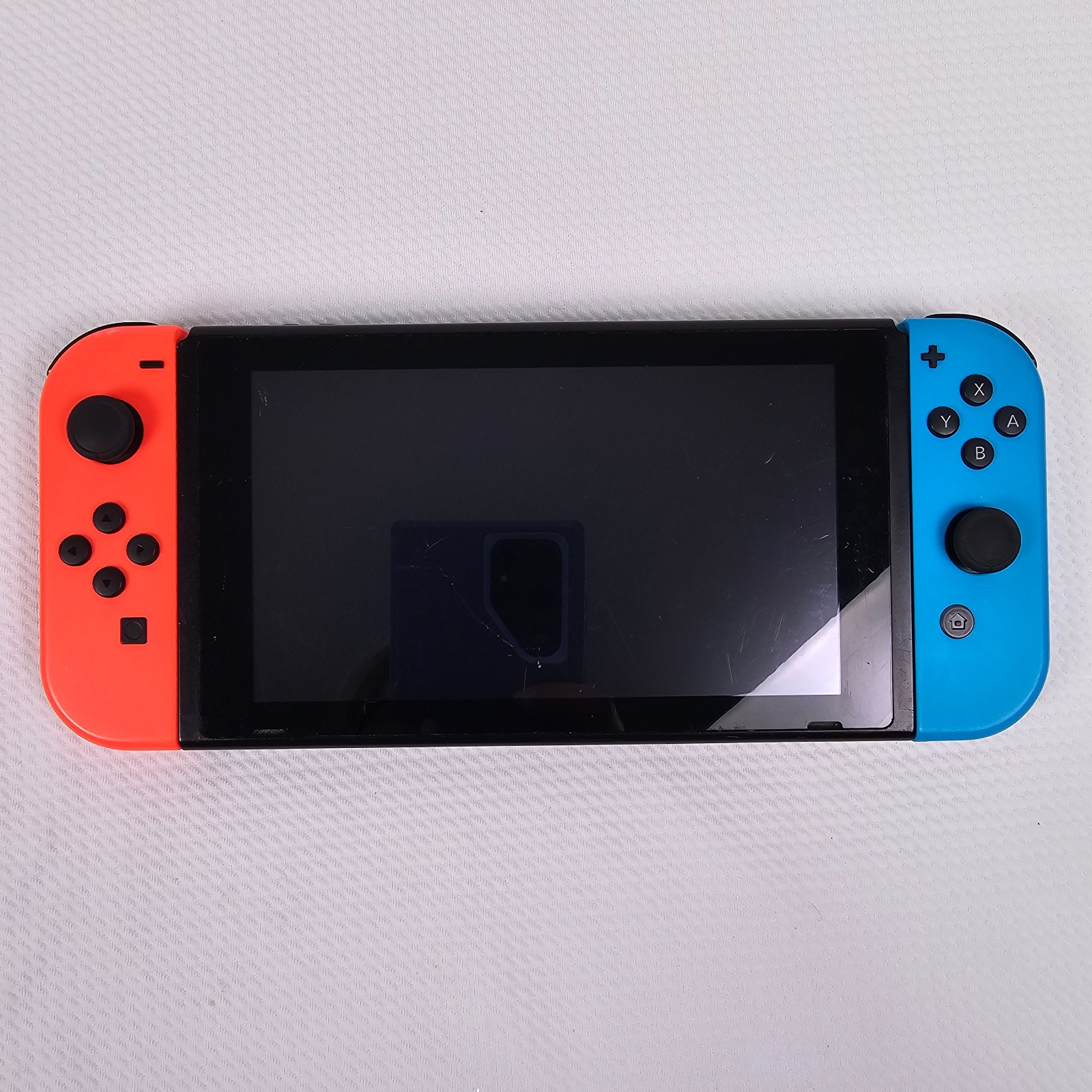 Nintendo Switch Console w/ Dock & Neon Red/Blue Joy-Con, 32GB Wi-Fi 1080p READ