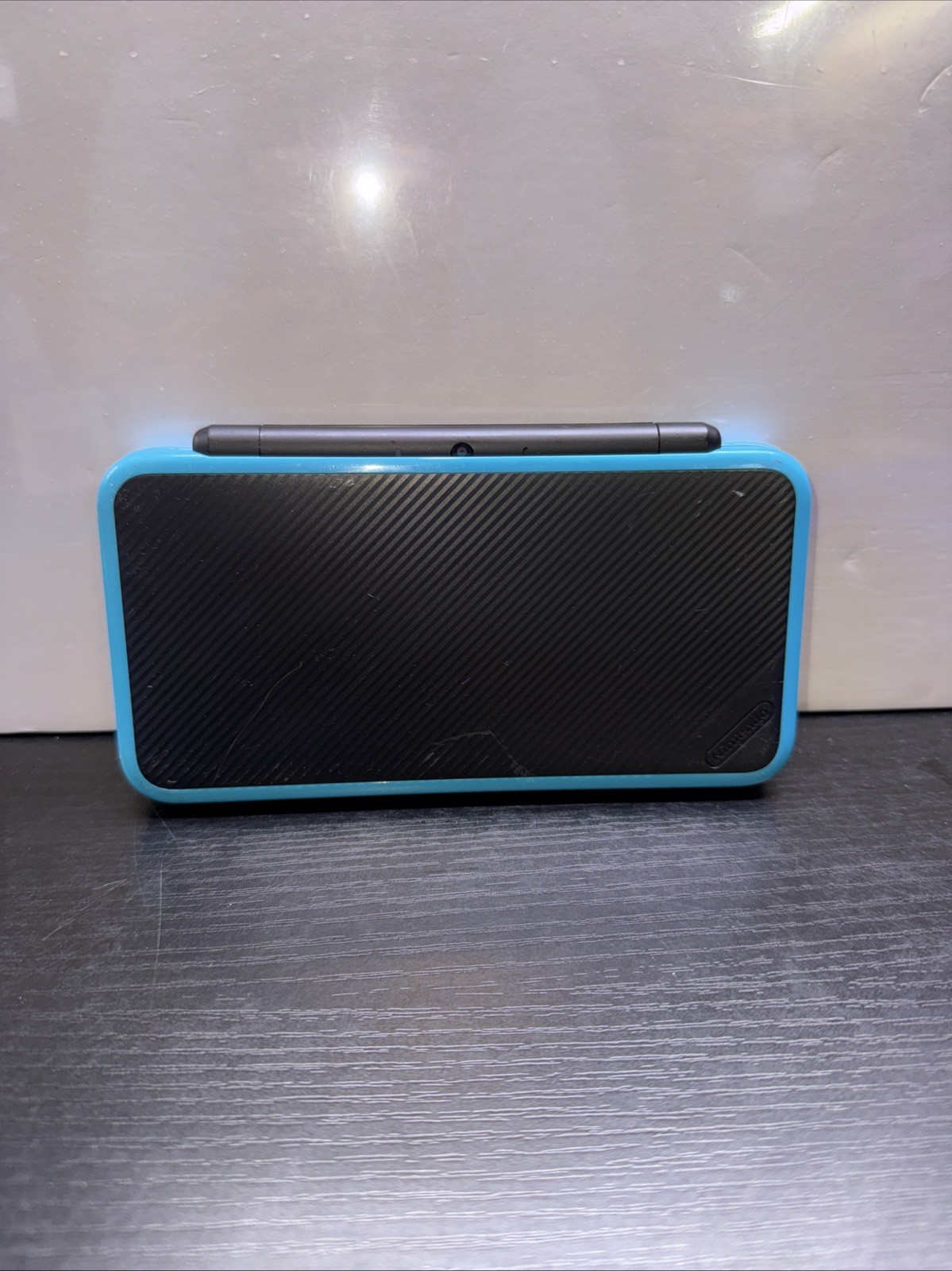 Nintendo 2DS XL Handheld 4GB – Blue And Black
