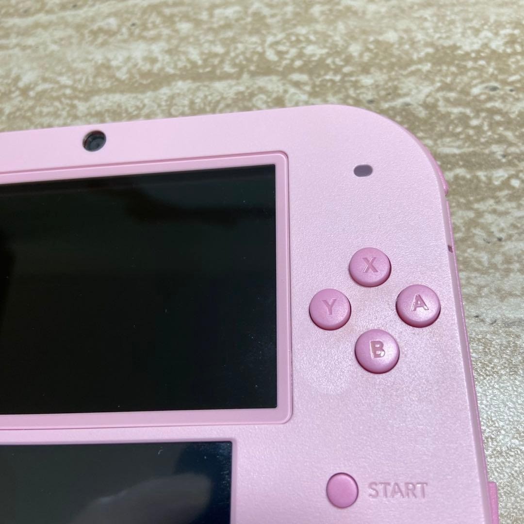 Nintendo 2DS Pink Console Complete Set 6831