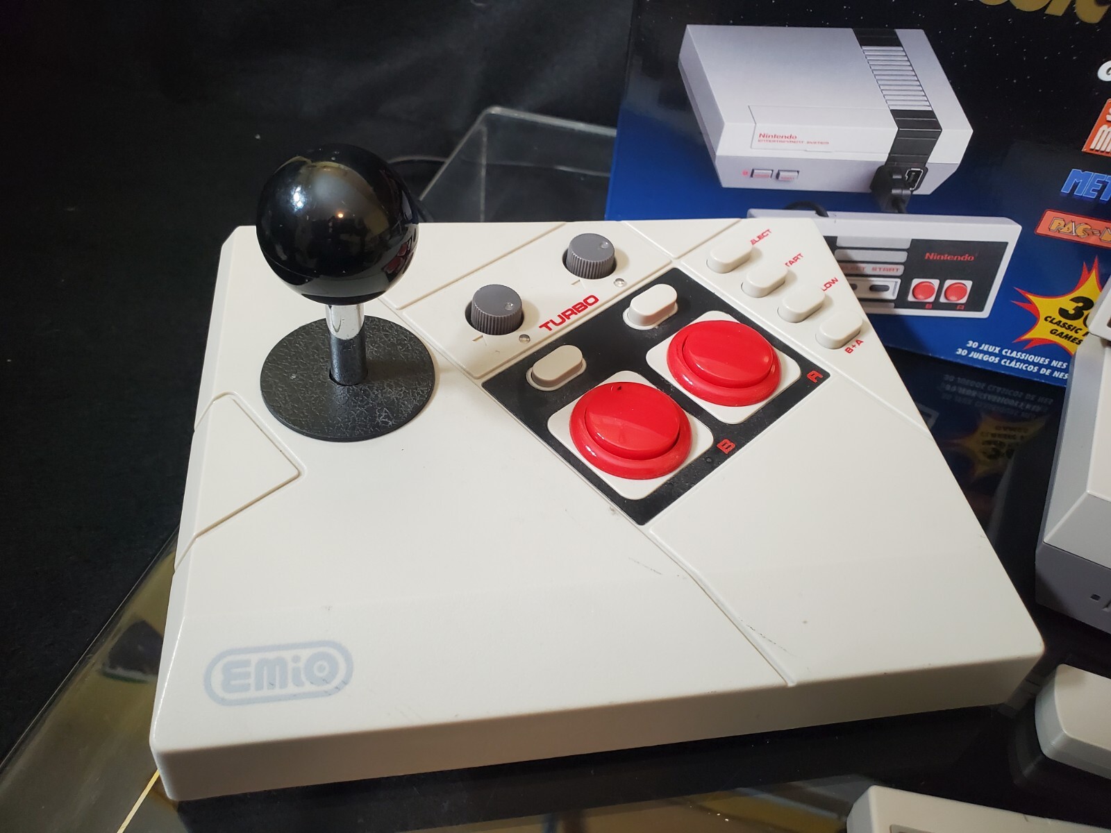 Nintendo NES Classic Edition Entertainment System W/ Joystick & Wireless Control