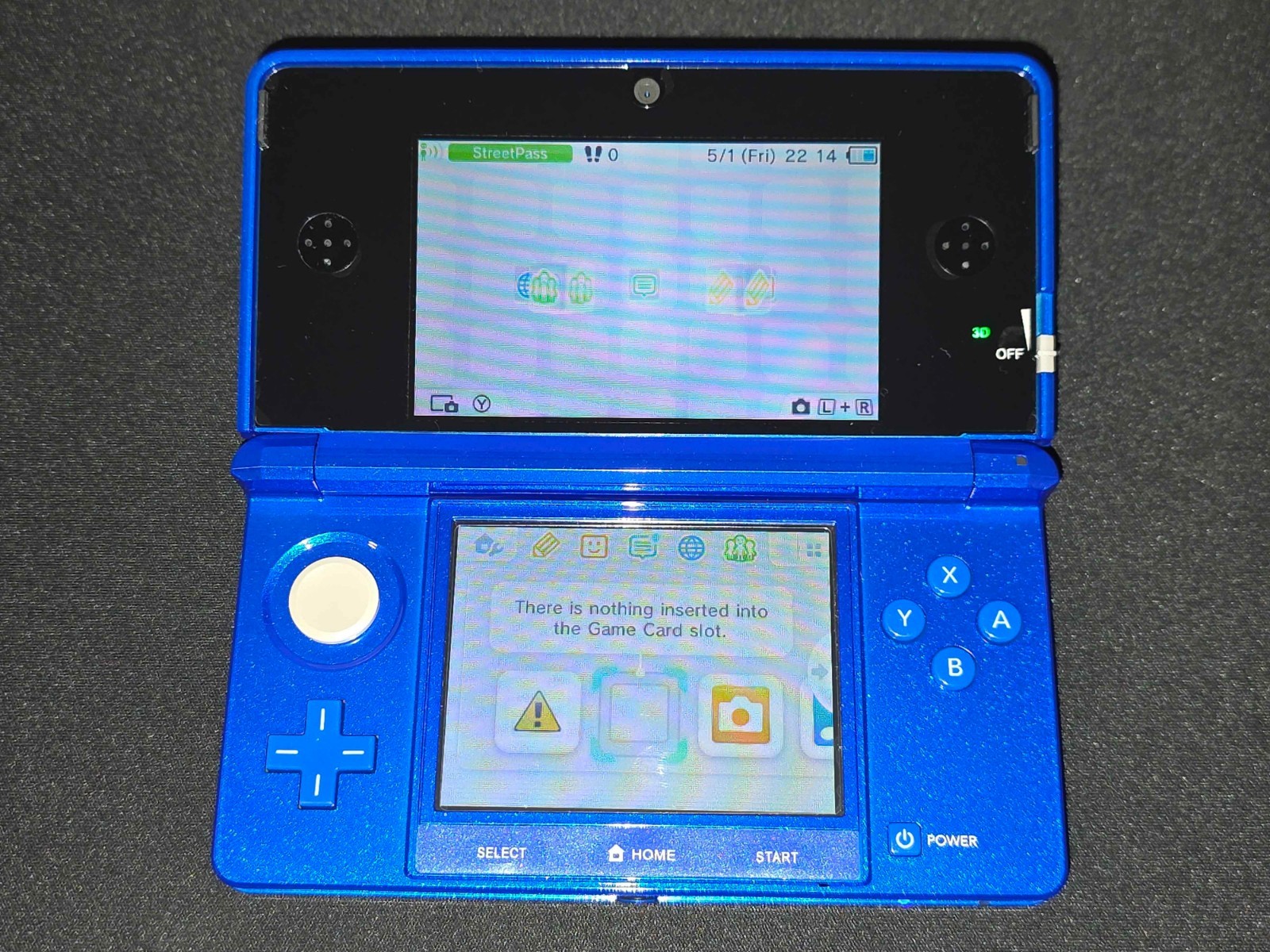 Mint Condition Nintendo 3DS Console w/ Charger, SD, Accessories