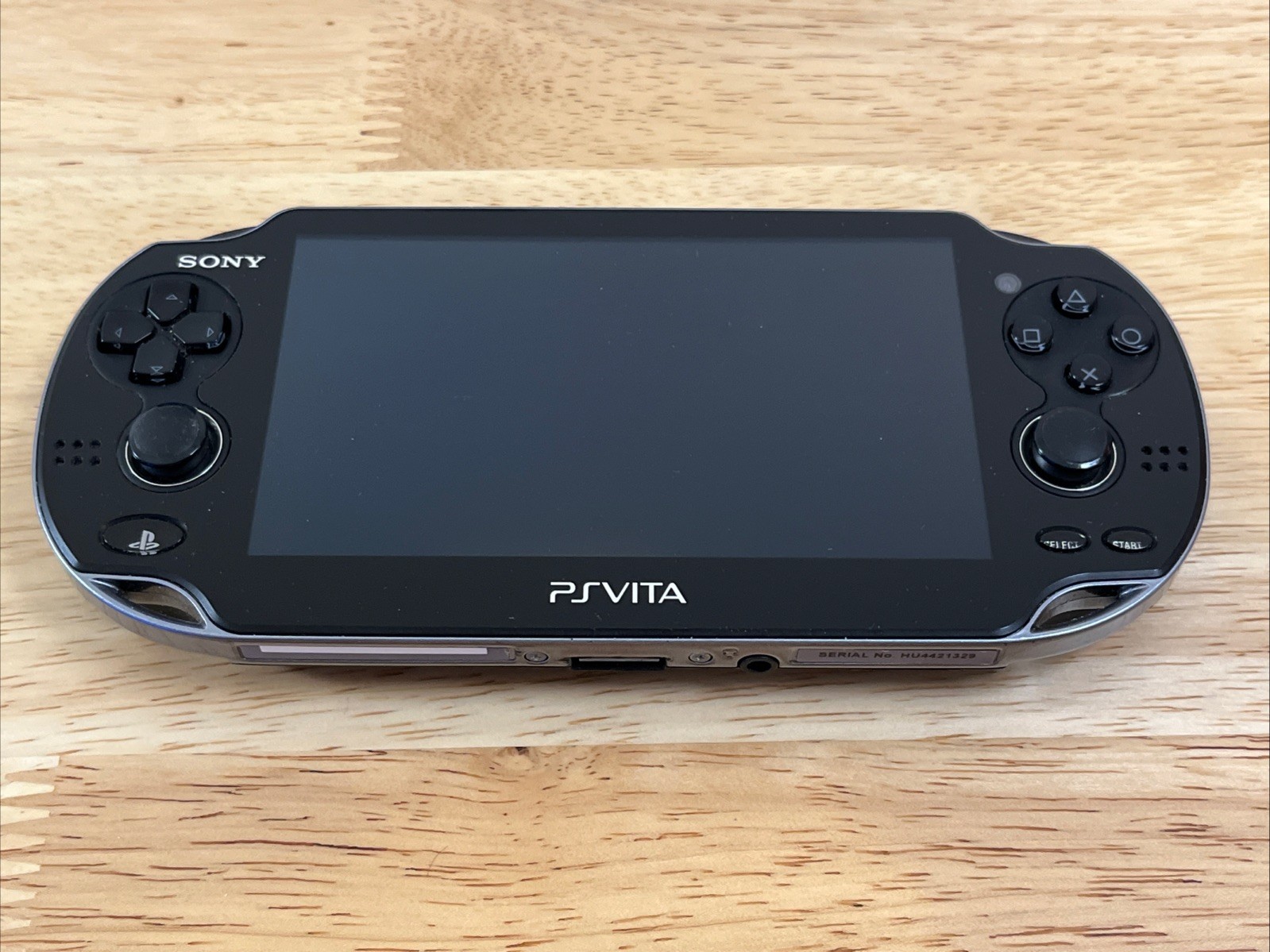 PlayStation Vita PCH-1101 OLED Complete in Box 64GB Card Cradle Case AC Charger