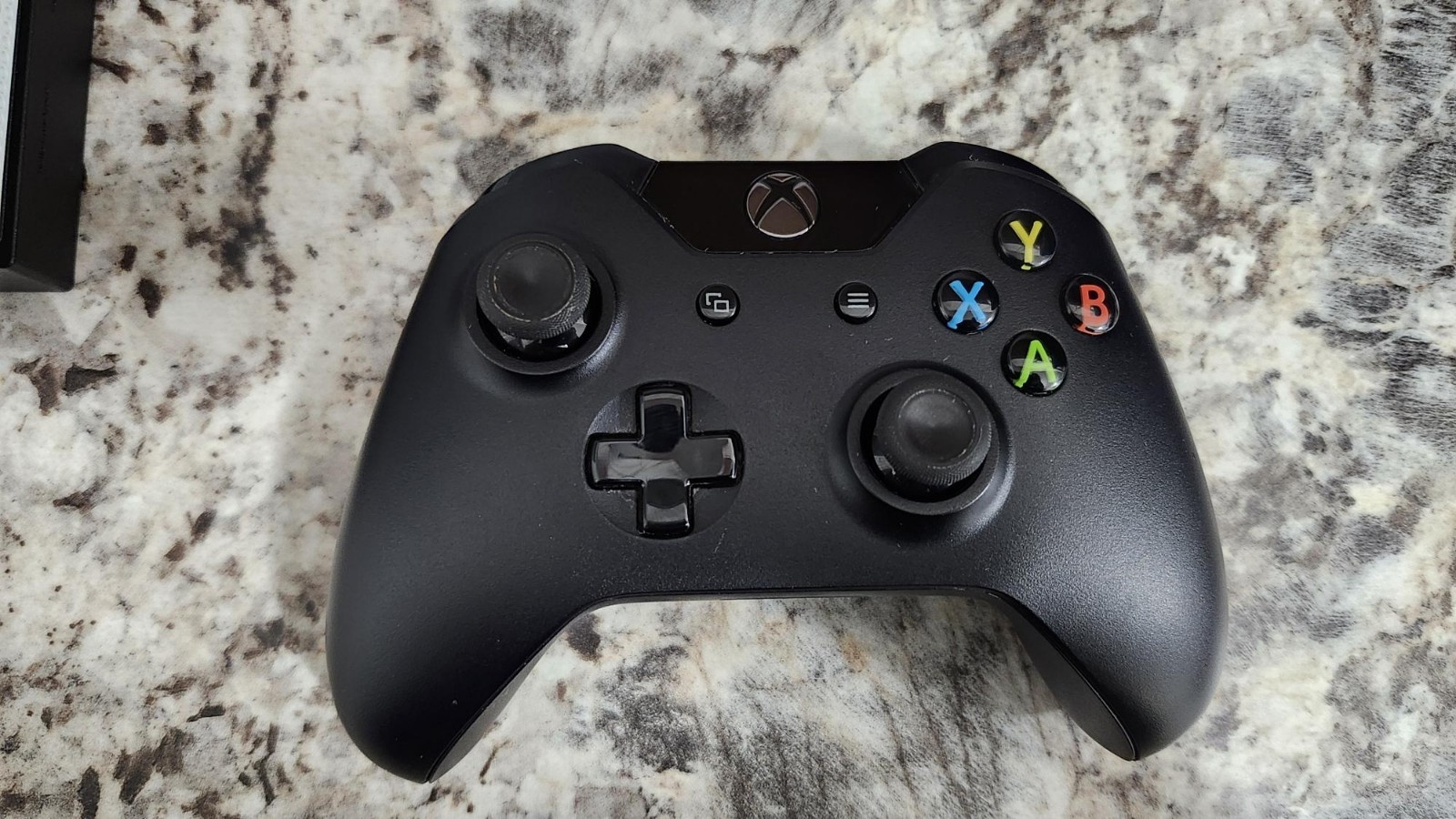 Xbox One X 1TB Robot White SE w CONTROLLER & CABLES FAST SHIPPING📦🎮🔥