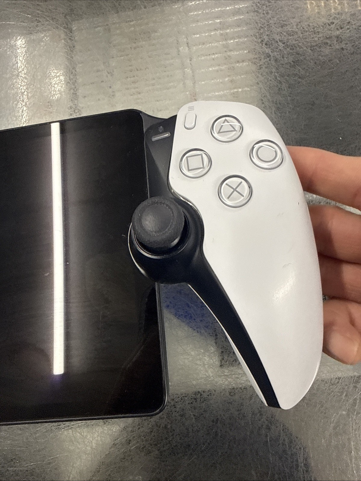 Sony PlayStation 5 (PS5) CFI-Y1001 PlayStation Portal – Cracked Screen