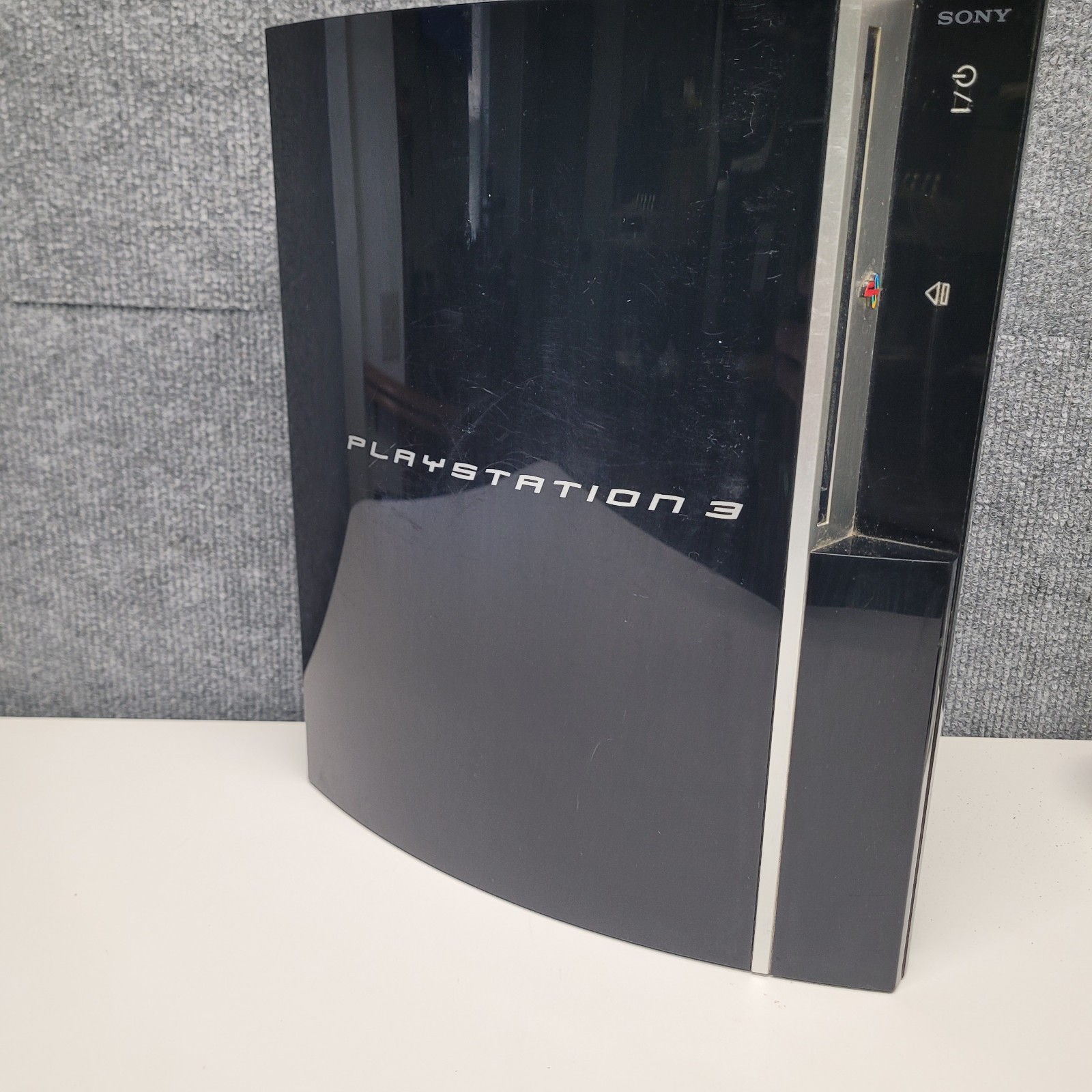 Sony PlayStation 3 PS3 40GB Black Console CECHG01 for parts or repair