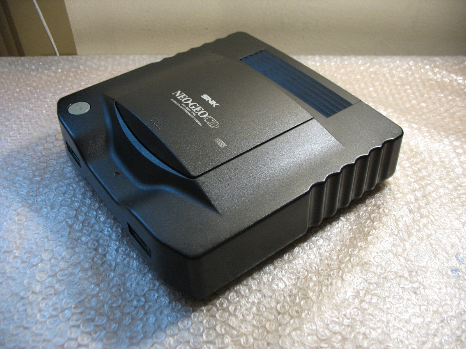 (ONLY UNIT NOT WORKING) NEO GEO CD TOP LOADING CONSOLE JAP IMPORT!