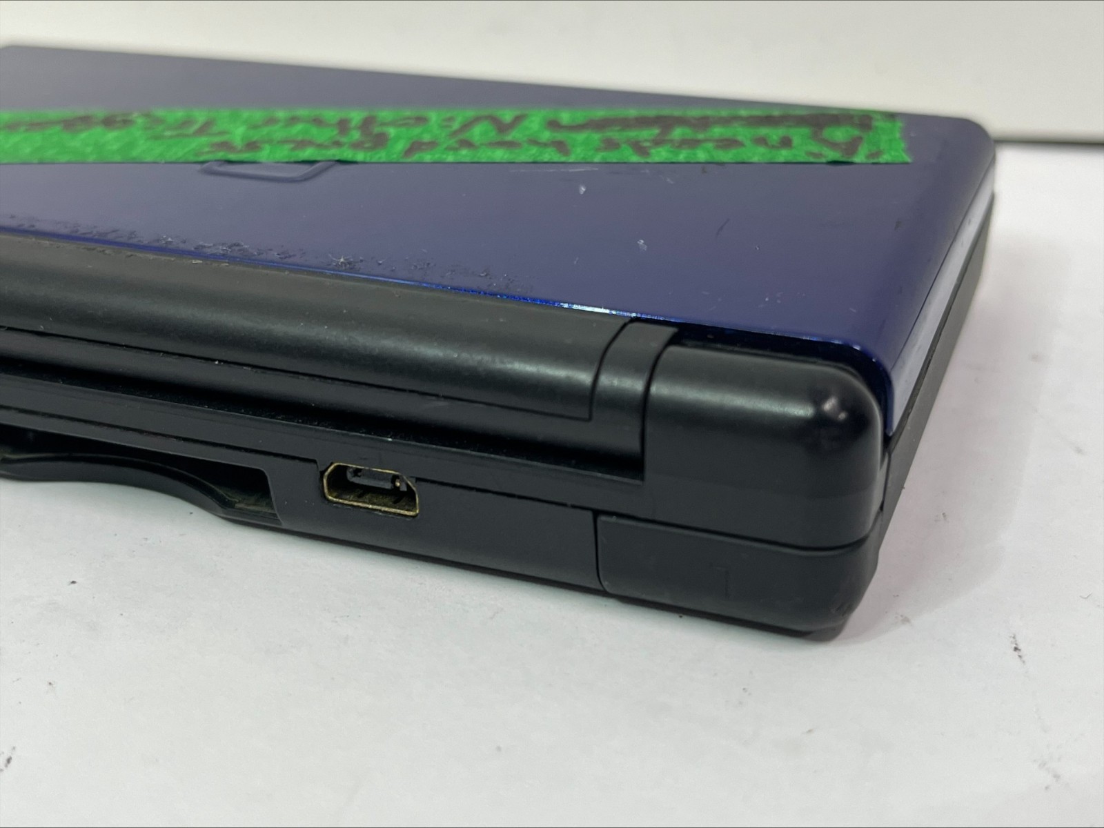 FOR PARTS! Nintendo DS Lite – Blue – Trigger buttons faulty + Loose hinge (B412)