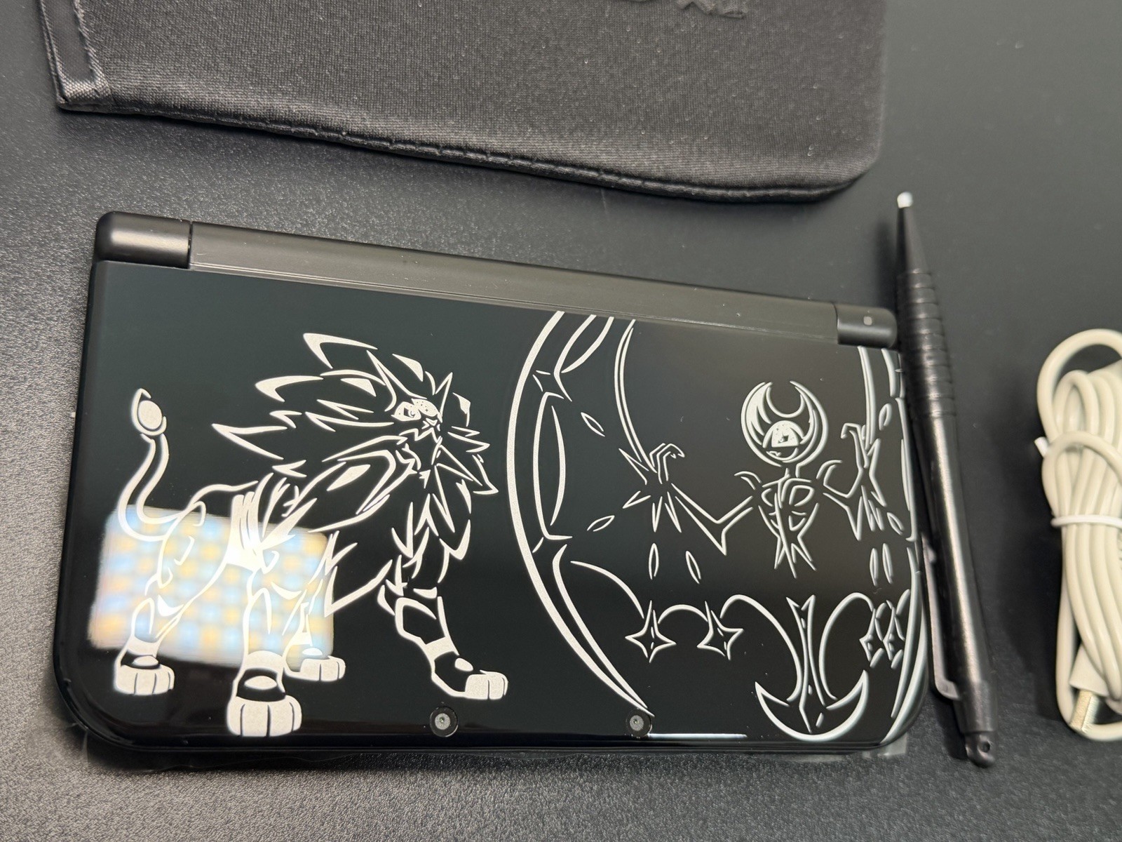 Nintendo NEW 3DS XL Console W/ New Shell & New Screens 100% Tested – **Lunala