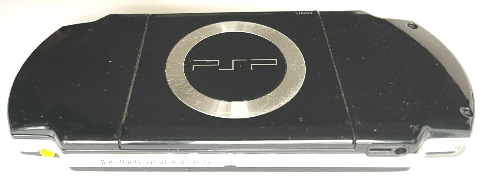 SONY PSP 2001 SLIM PIANO BLACK HANDHELD CONSOLE BUNDLE & 5 COMPLETE SPORTS GAMES