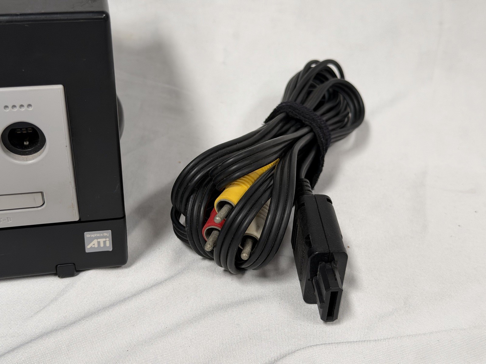 Nintendo GameCube Black Console DOL-101 / 1 Controller & Cords Bundle Tested