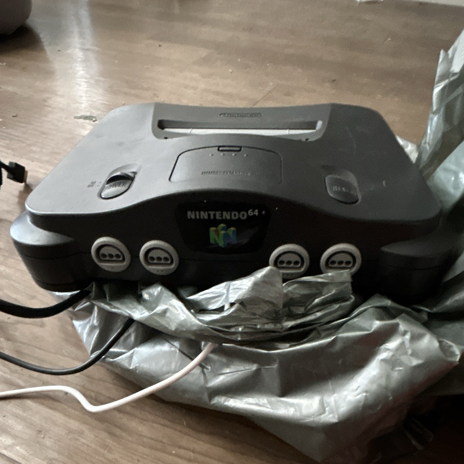 Nintendo 64 Gray Home Console w/ AV (Multi Out) Connectivity