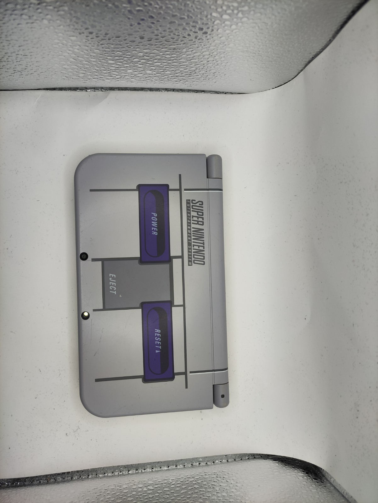 Nintendo New Nintendo 3DS XL SNES Edition Gray 4 GB Handheld Console (NTSC)