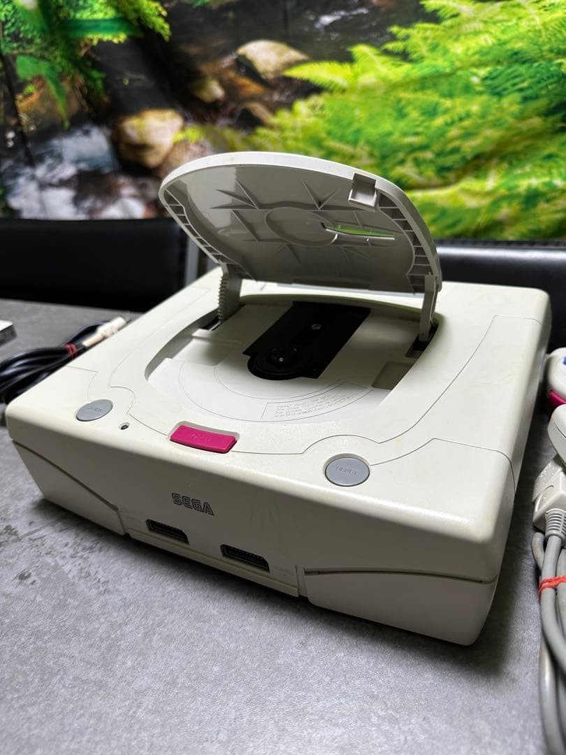 Tested and Working Sega Saturn Console Set (HST 0014) with Box and Controller