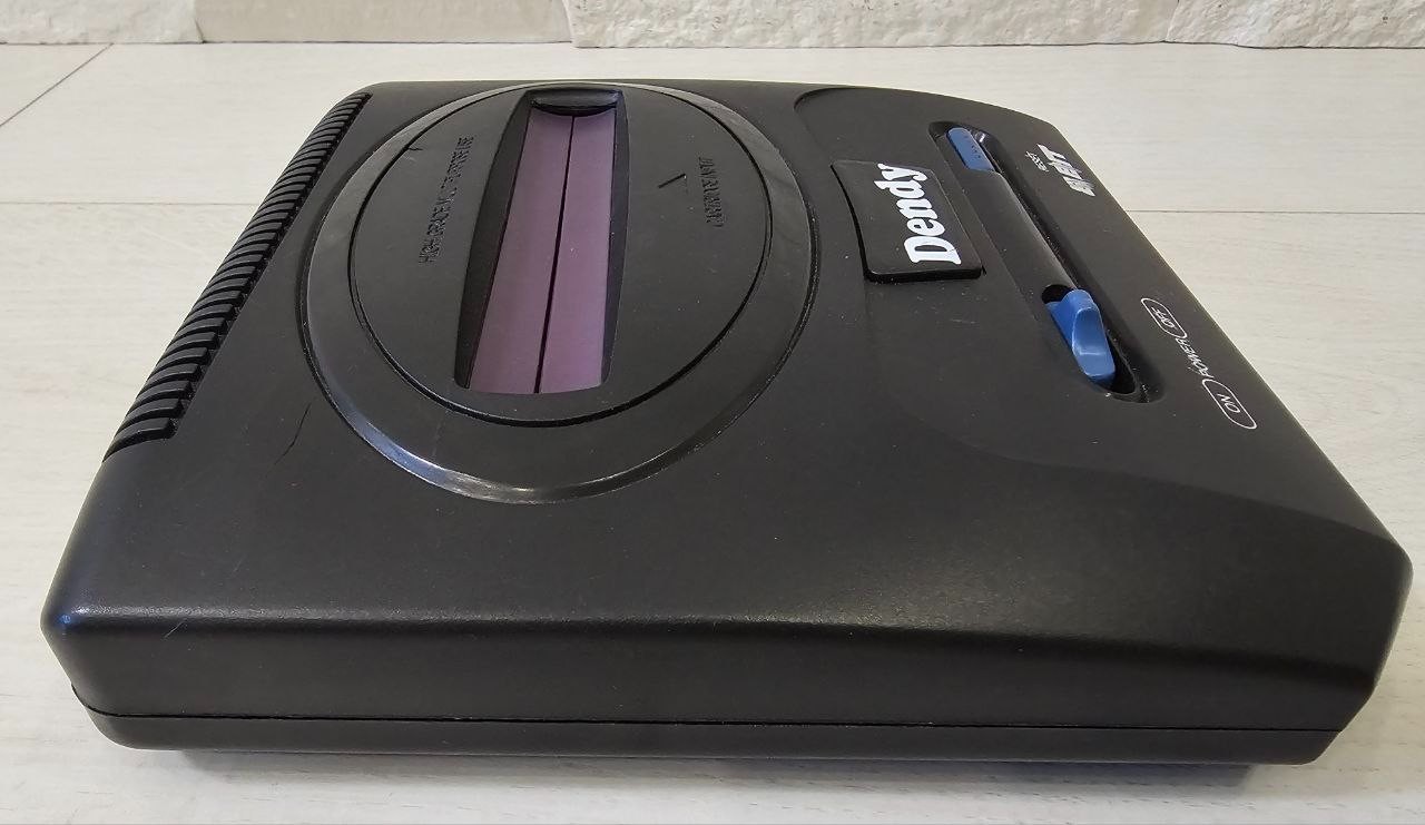 Retro Vintage 1990s Game Console 8 bit Dendy Computer Video Game TV tested lot65